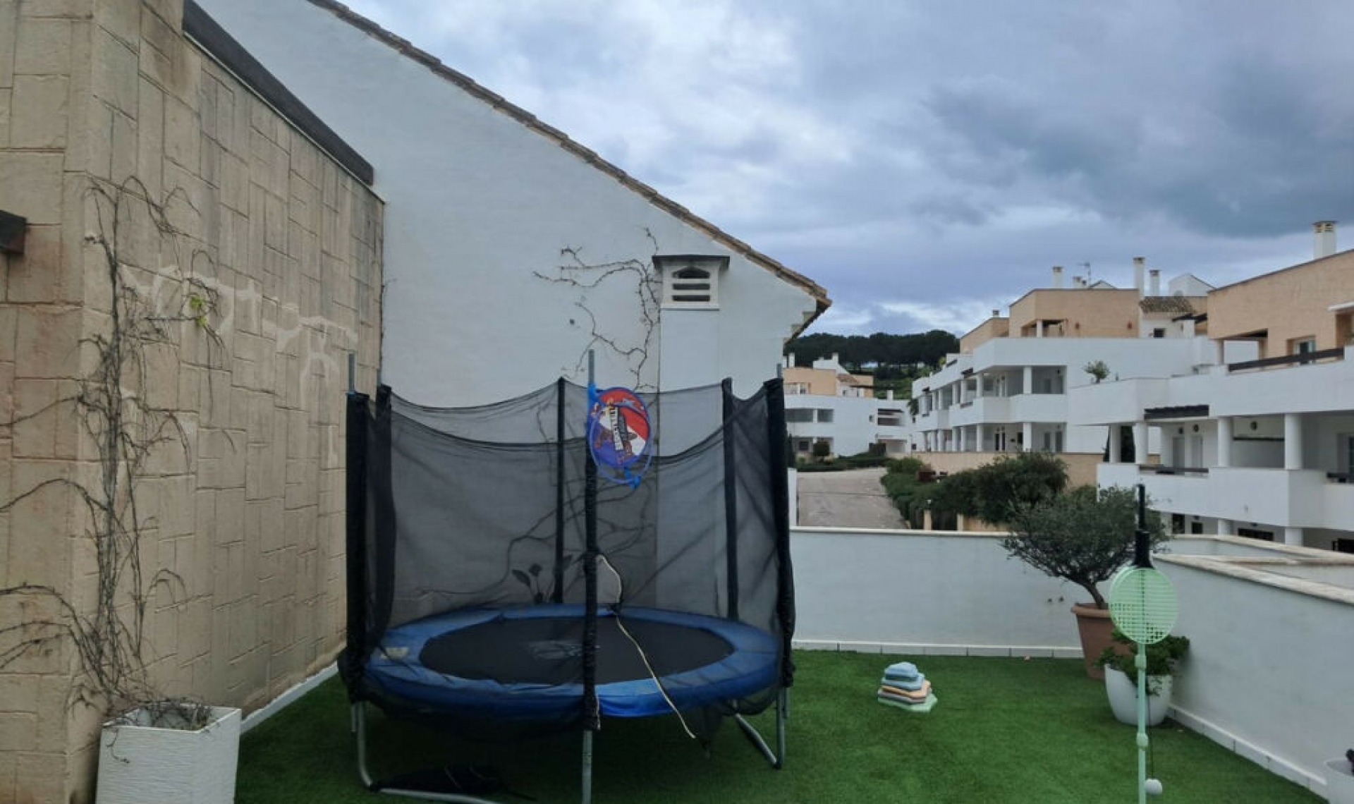 Resale - Apartment -
La Alcaidesa