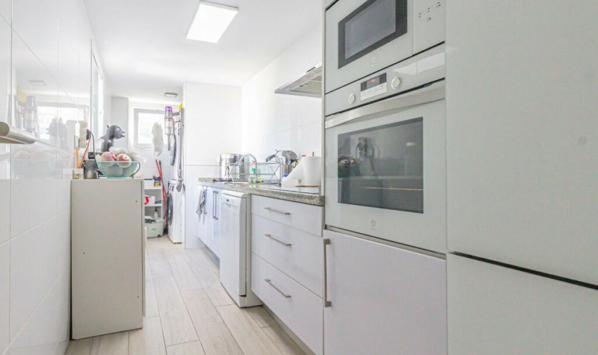 Resale - Apartment -
La Alcaidesa