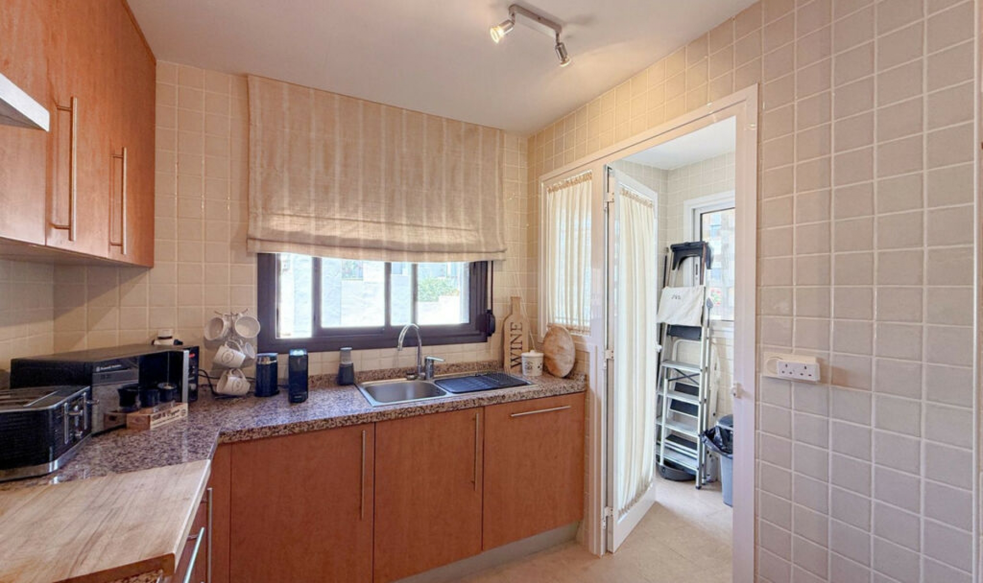 Resale - Apartment -
La Alcaidesa