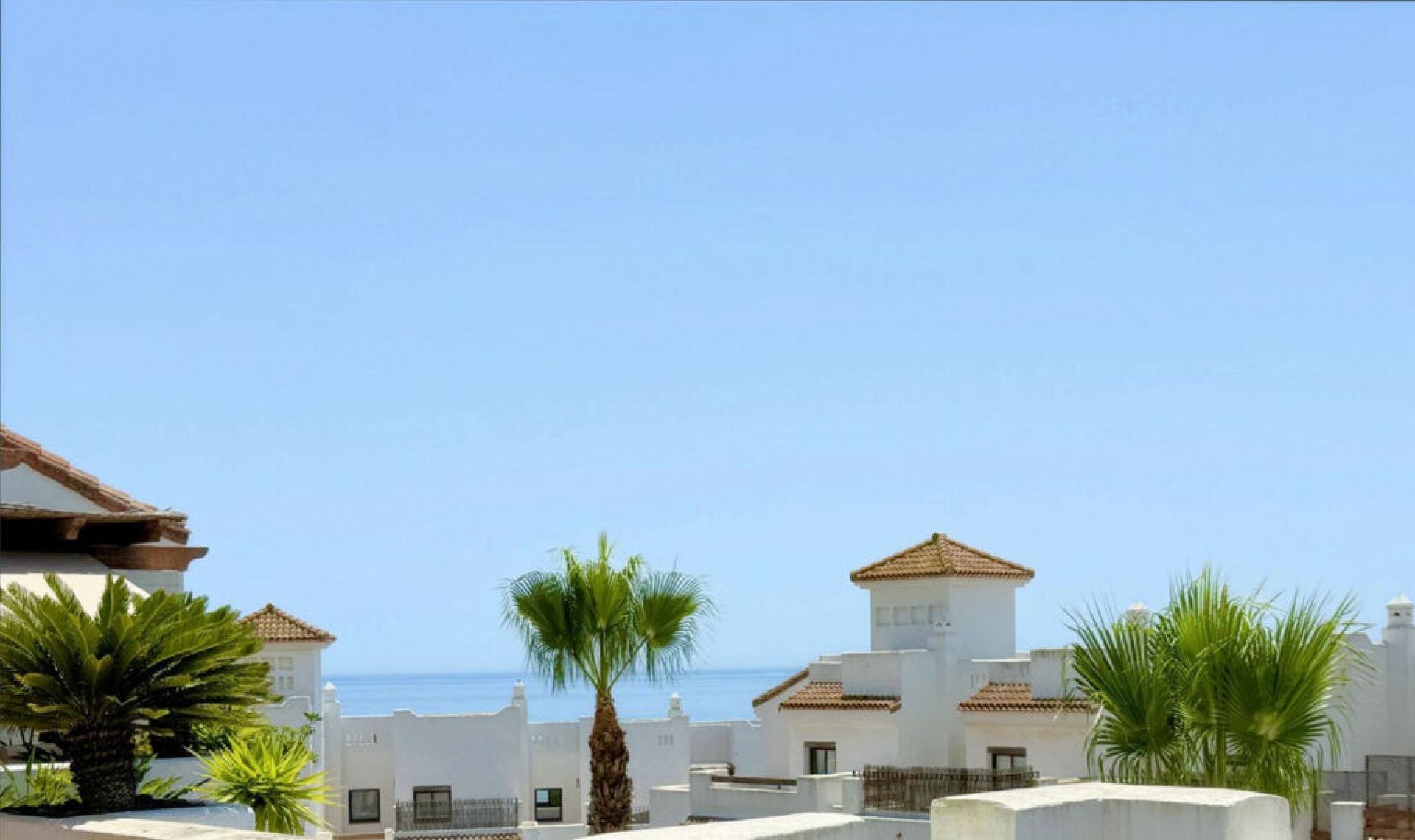 Resale - Apartment -
La Alcaidesa