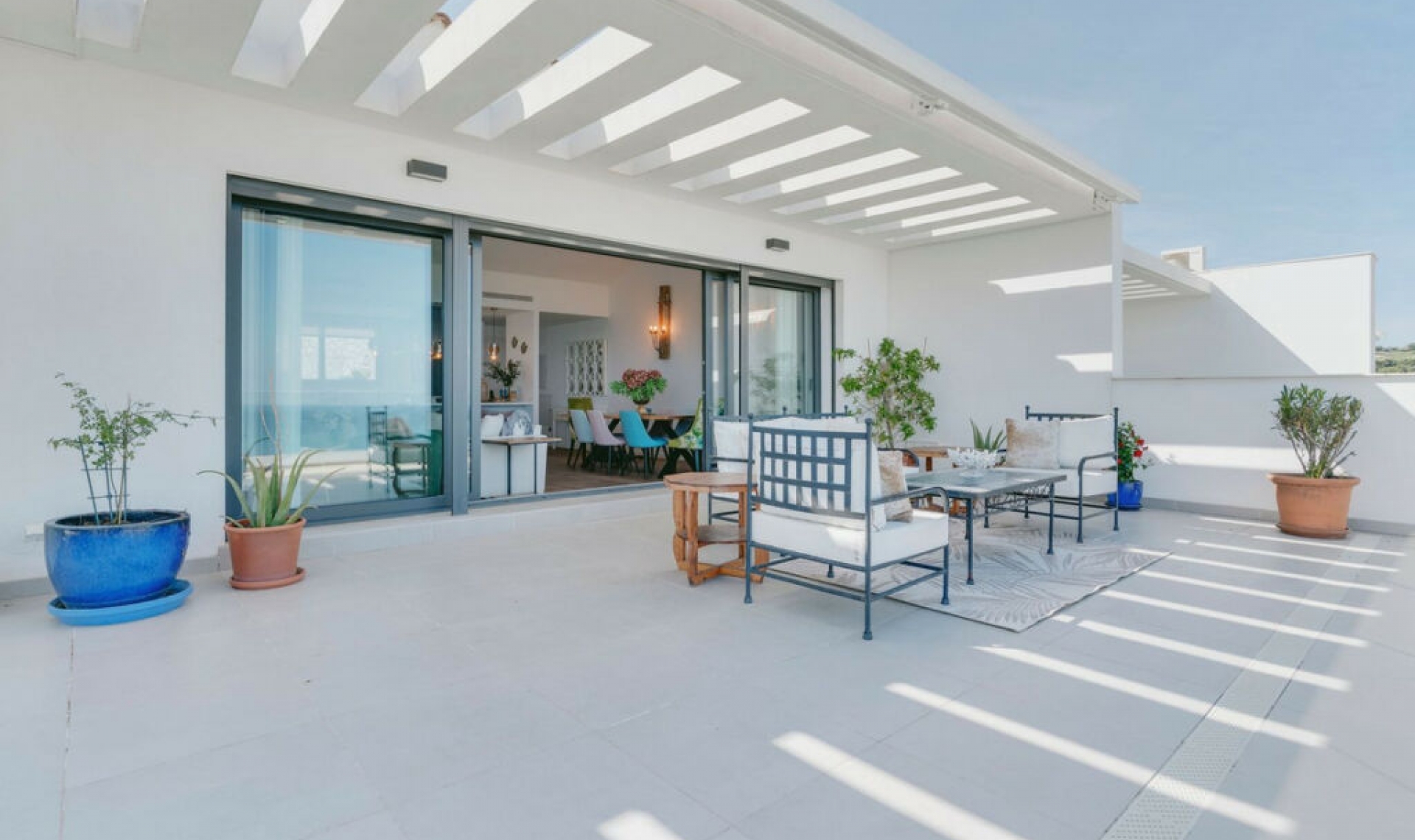 Resale - Apartment -
La Alcaidesa