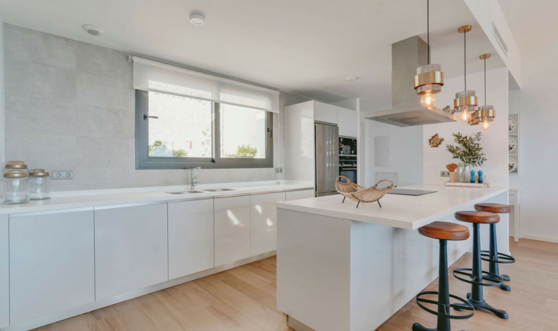 Resale - Apartment -
La Alcaidesa