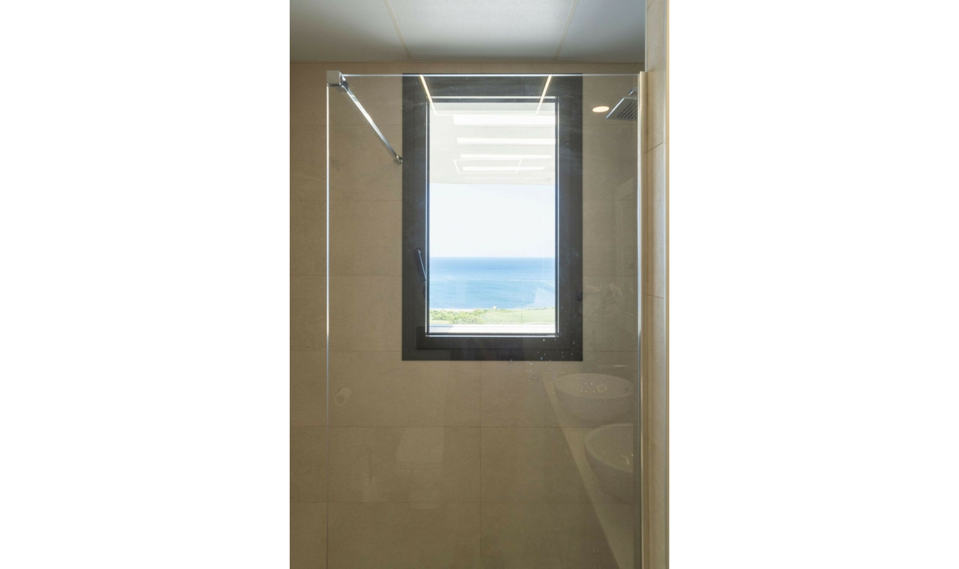 Resale - Apartment -
La Alcaidesa