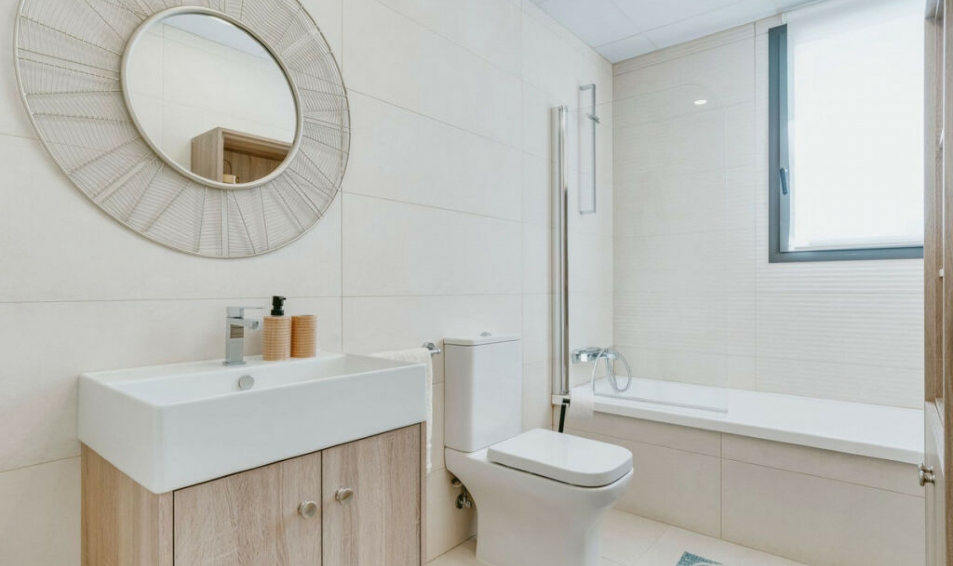 Resale - Apartment -
La Alcaidesa