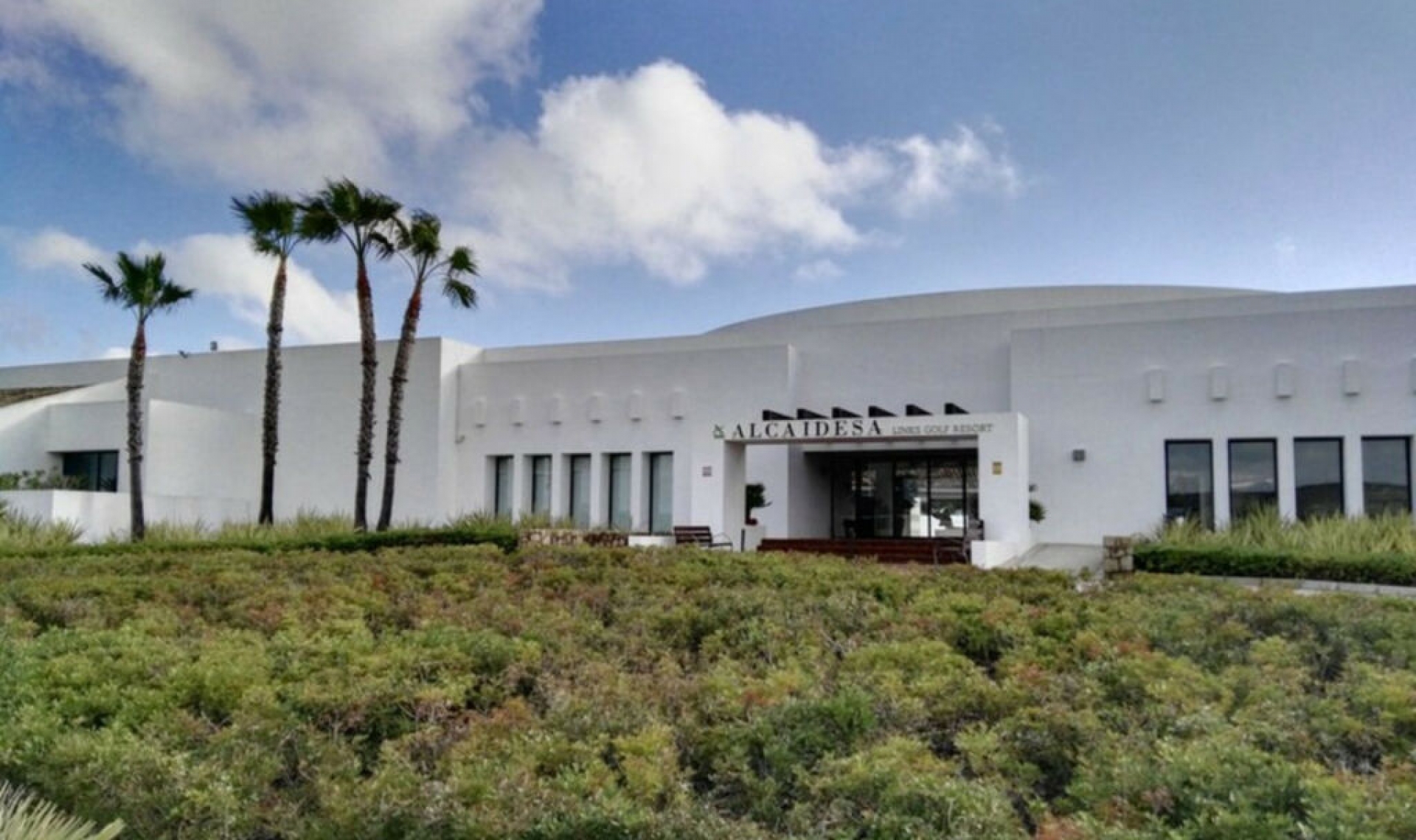 Resale - Apartment -
La Alcaidesa