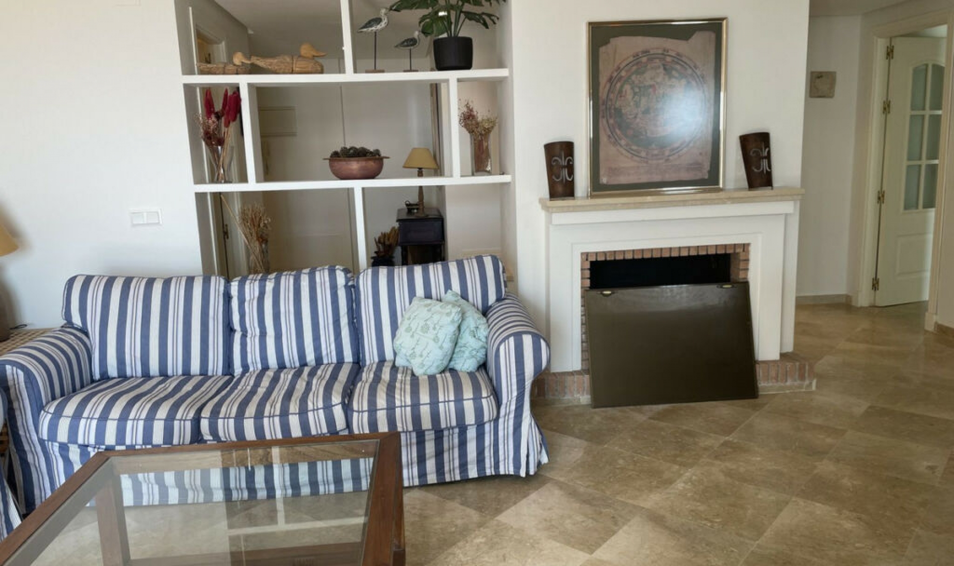 Resale - Apartment -
La Alcaidesa