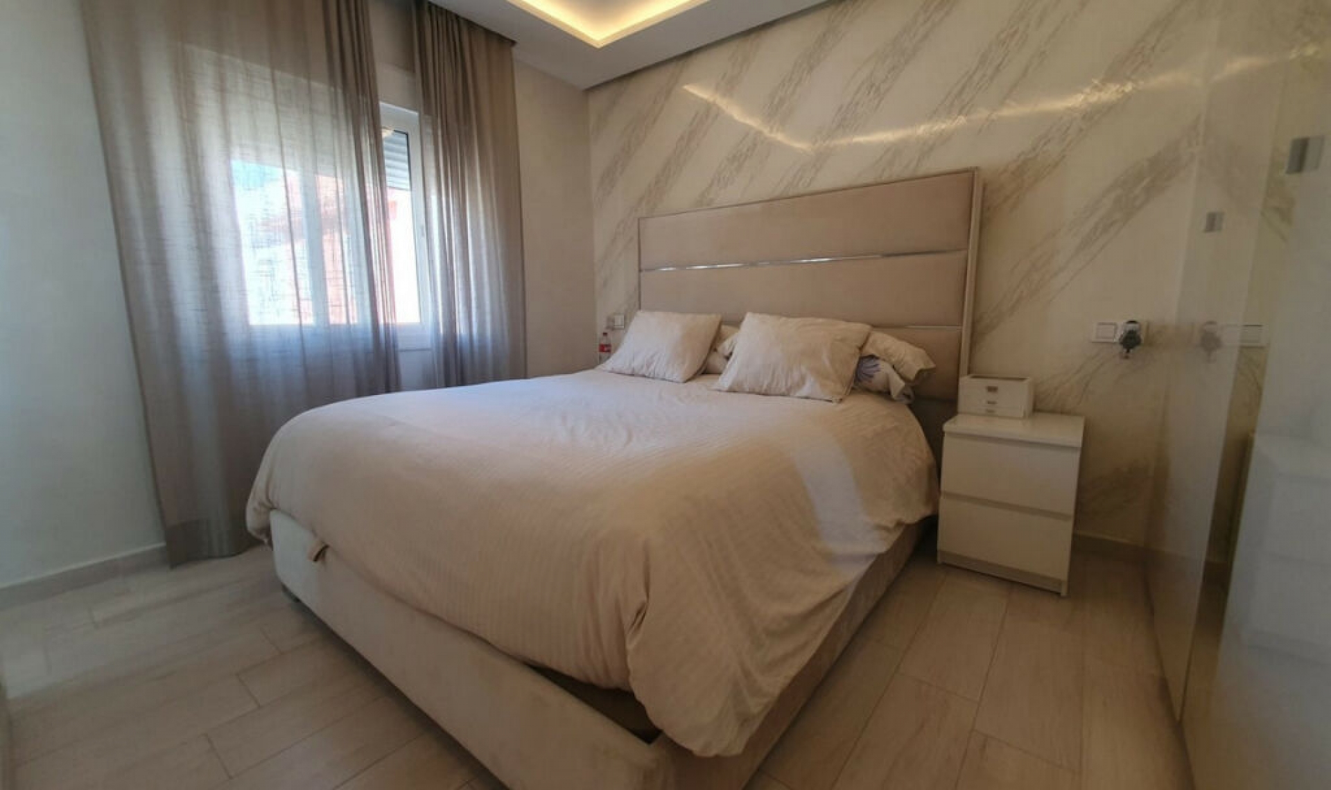 Resale - Apartment -
La Cala de Mijas