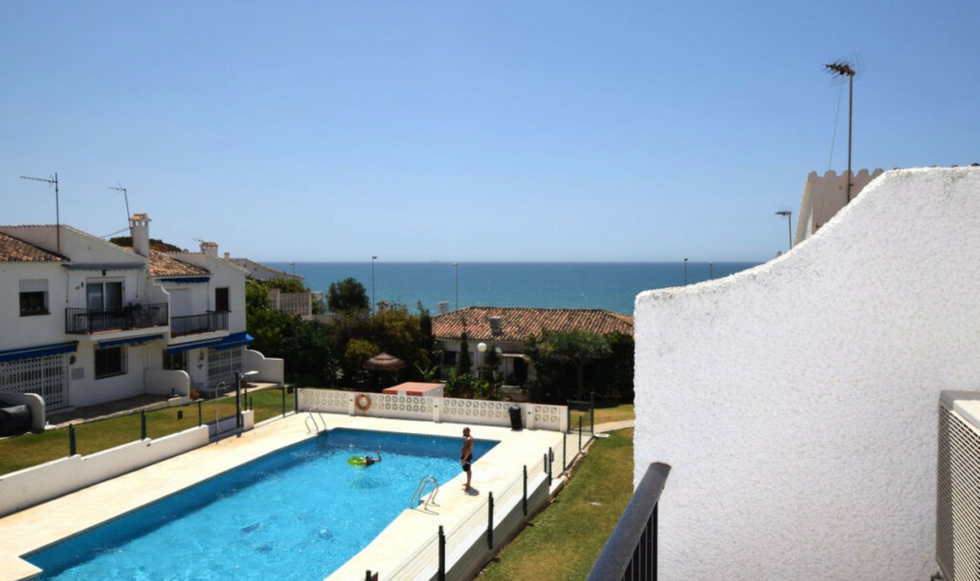 Resale - Apartment -
La Cala de Mijas