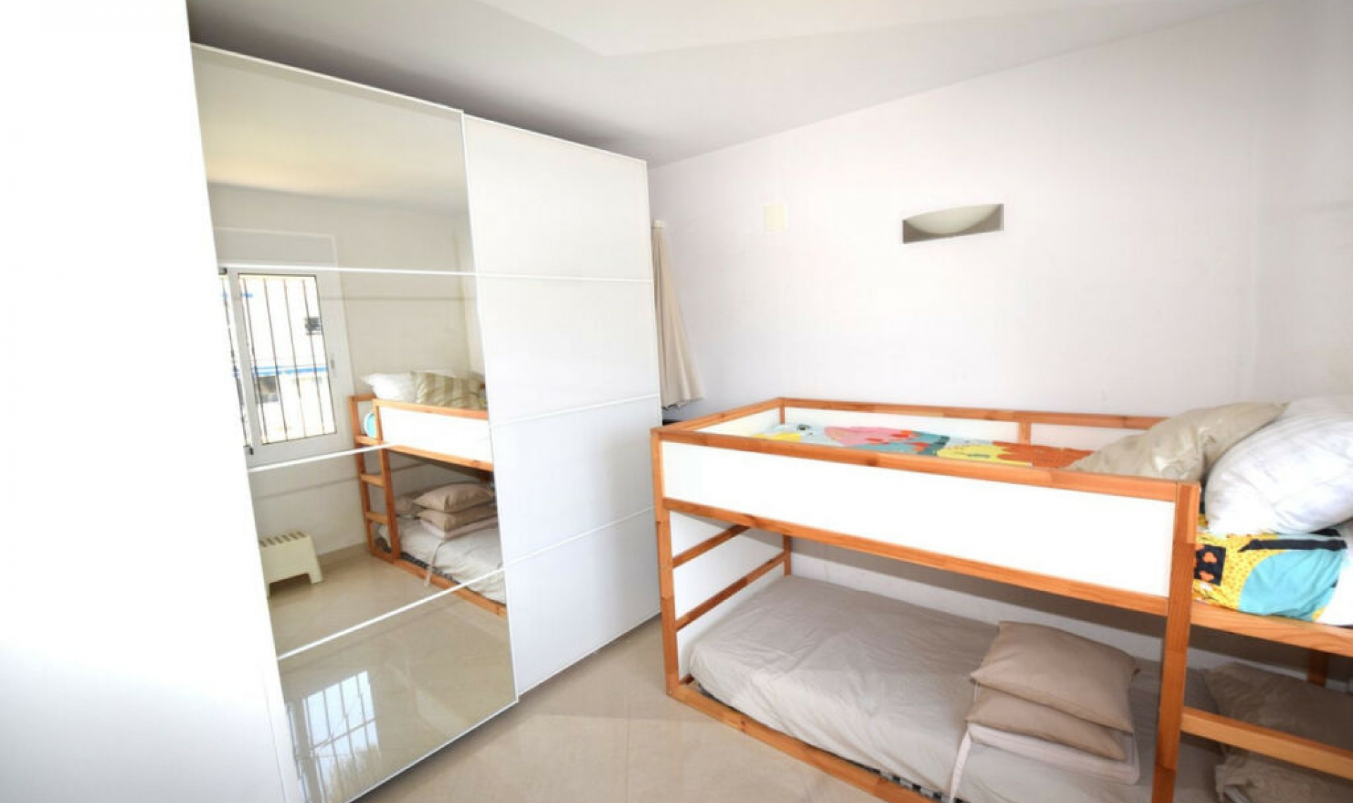 Resale - Apartment -
La Cala de Mijas