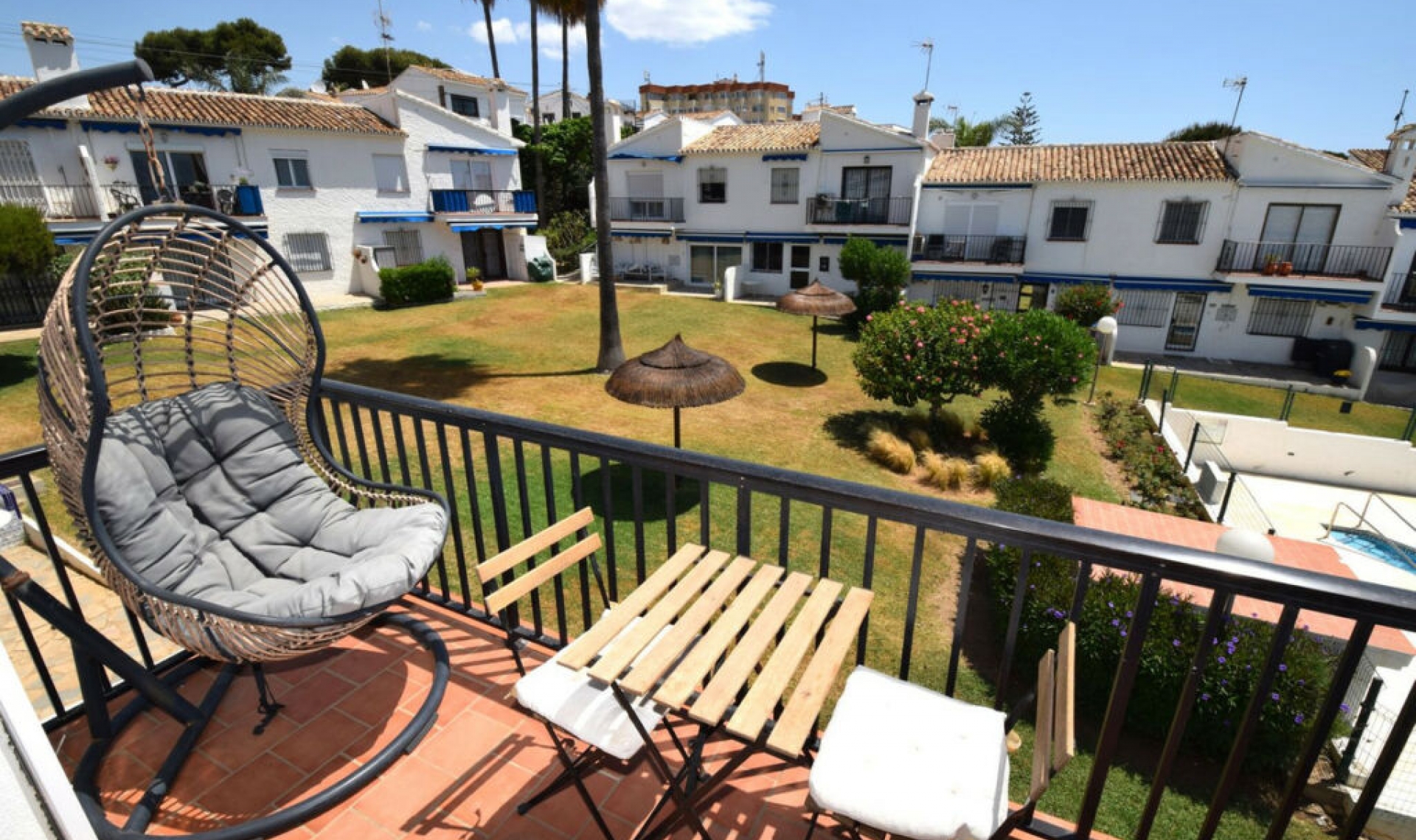 Resale - Apartment -
La Cala de Mijas