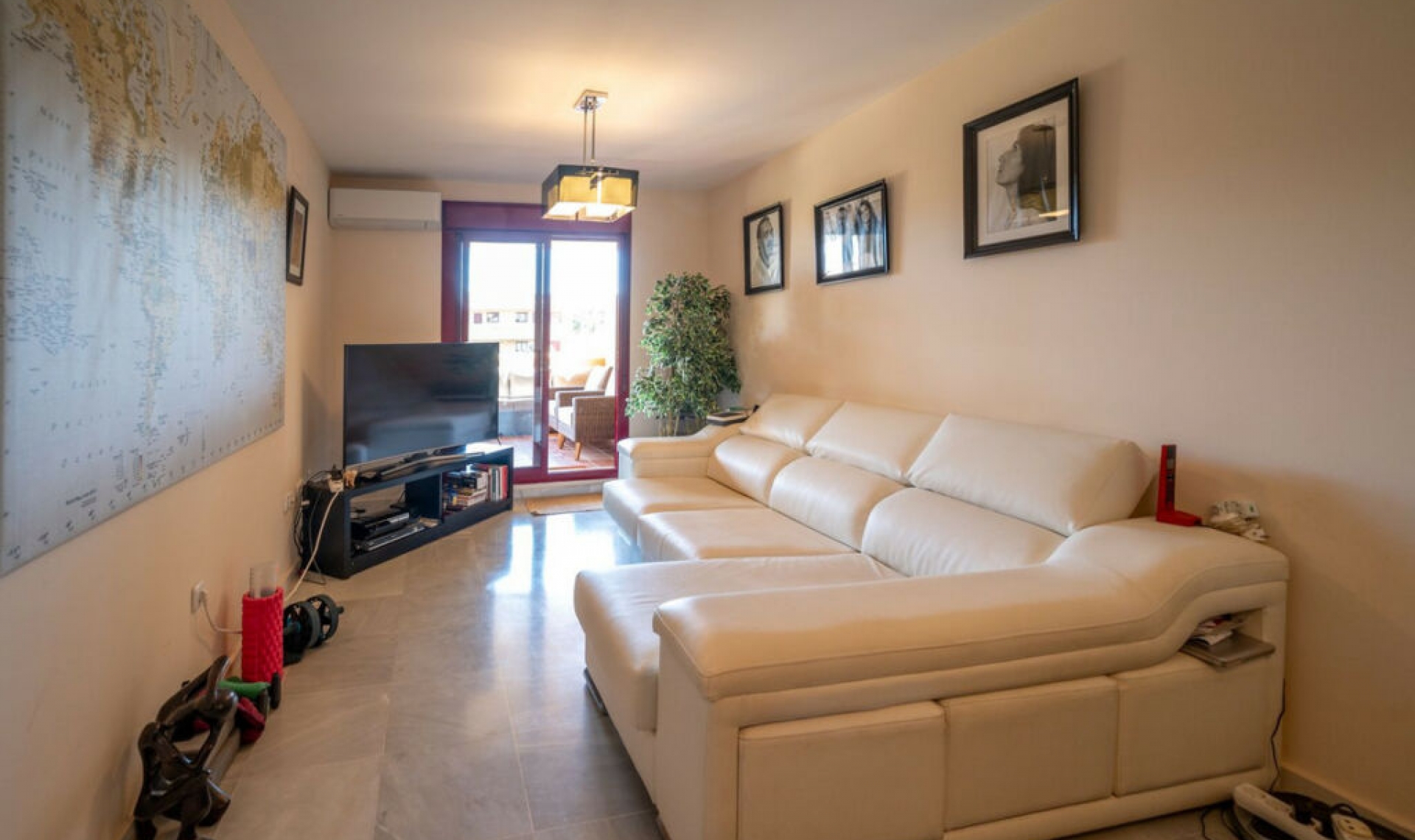 Resale - Apartment -
La Cala de Mijas