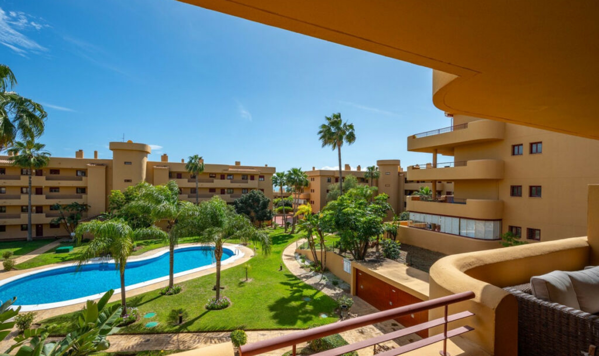 Resale - Apartment -
La Cala de Mijas