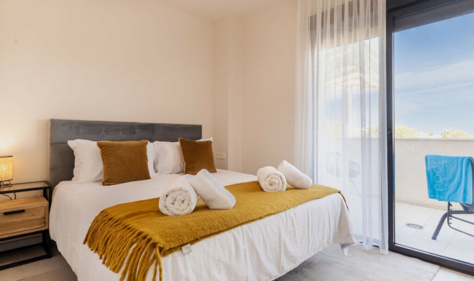 Resale - Apartment -
La Cala de Mijas