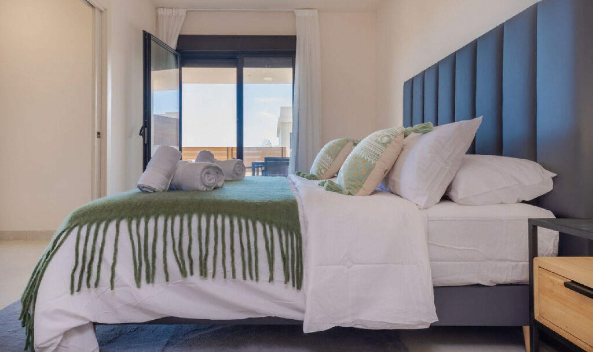 Resale - Apartment -
La Cala de Mijas