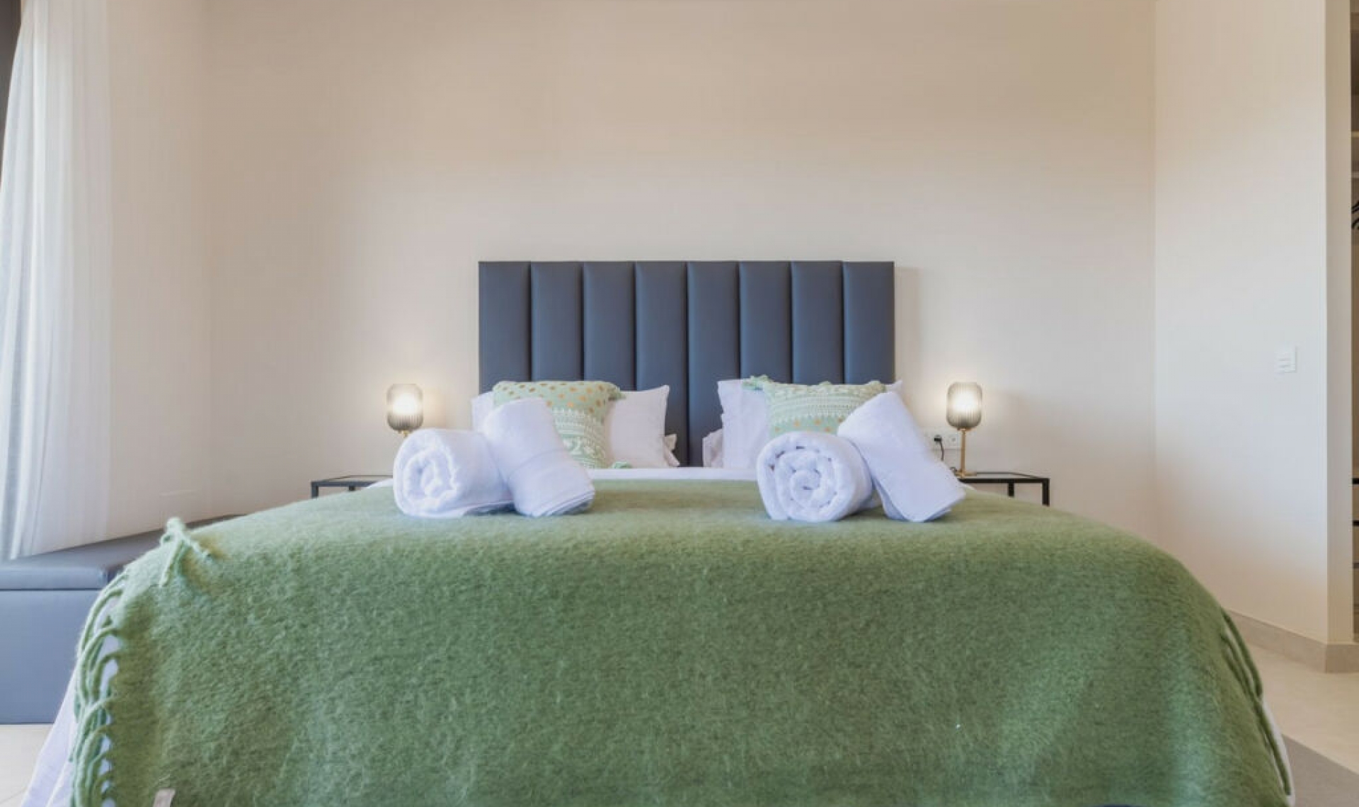 Resale - Apartment -
La Cala de Mijas