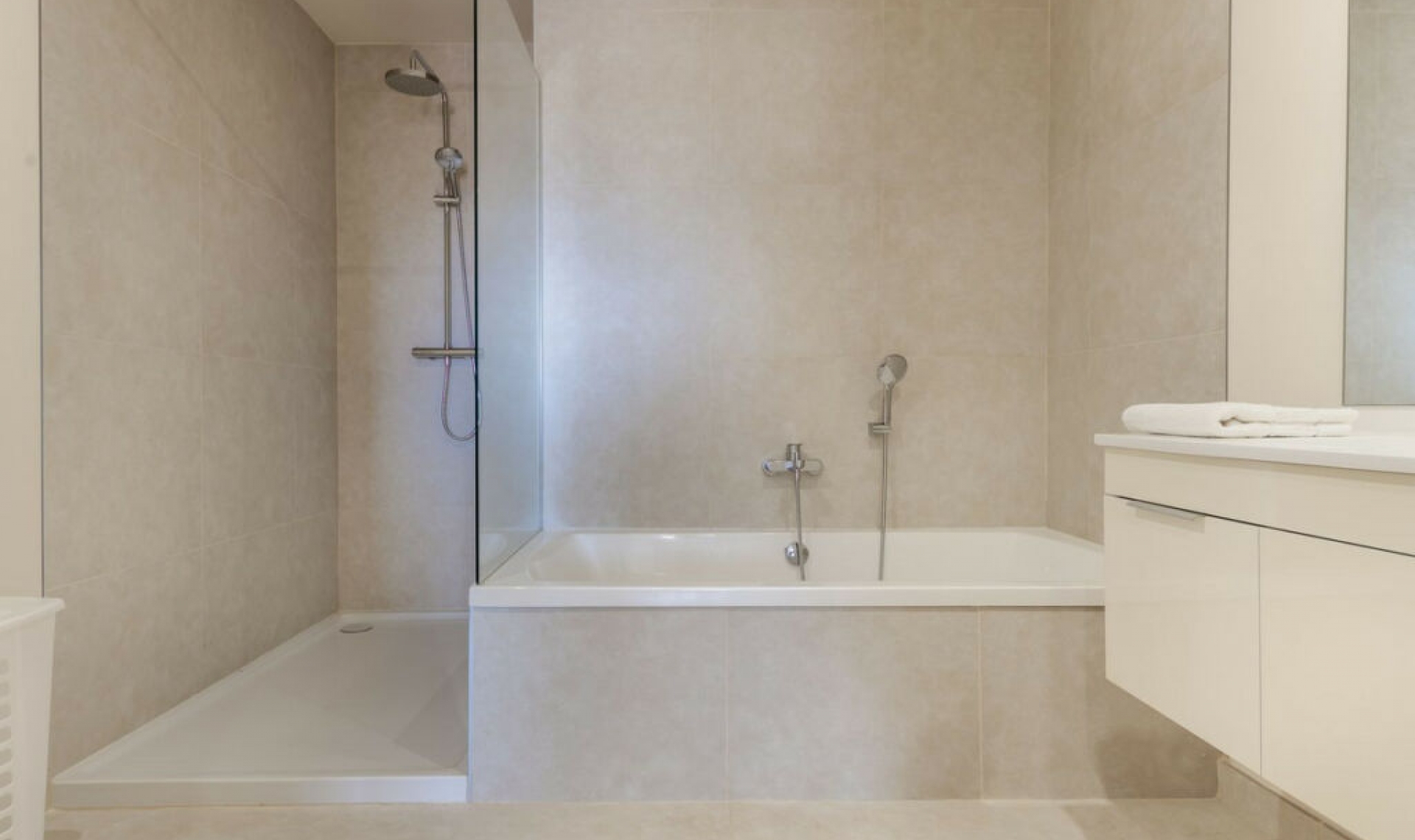 Resale - Apartment -
La Cala de Mijas