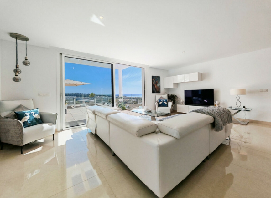 Resale - Apartment -
La Cala de Mijas
