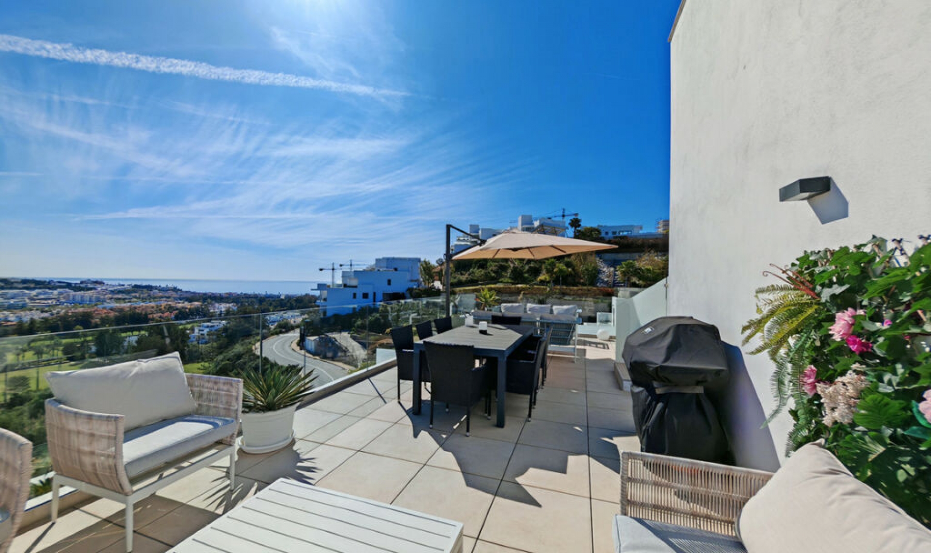 Resale - Apartment -
La Cala de Mijas
