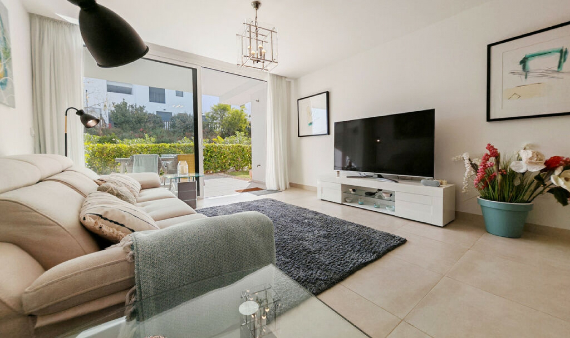 Resale - Apartment -
La Cala de Mijas