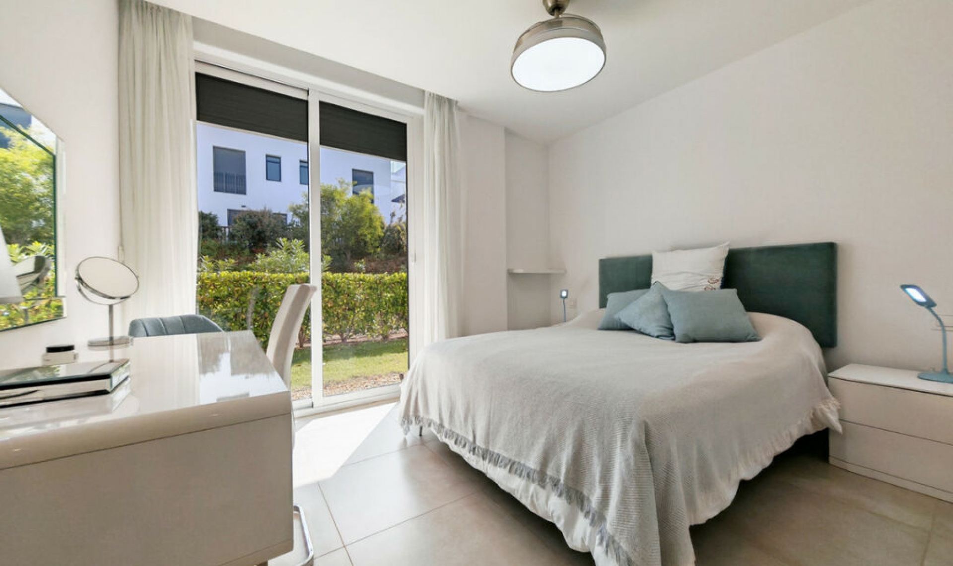 Resale - Apartment -
La Cala de Mijas