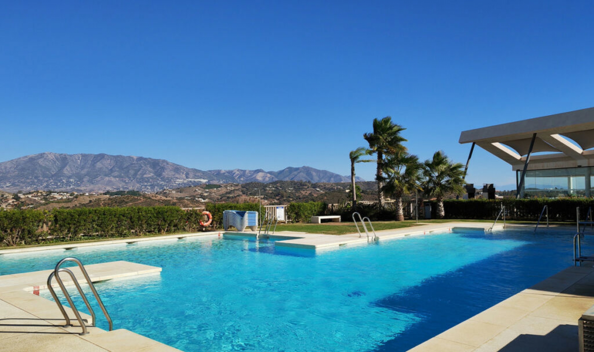 Resale - Apartment -
La Cala de Mijas