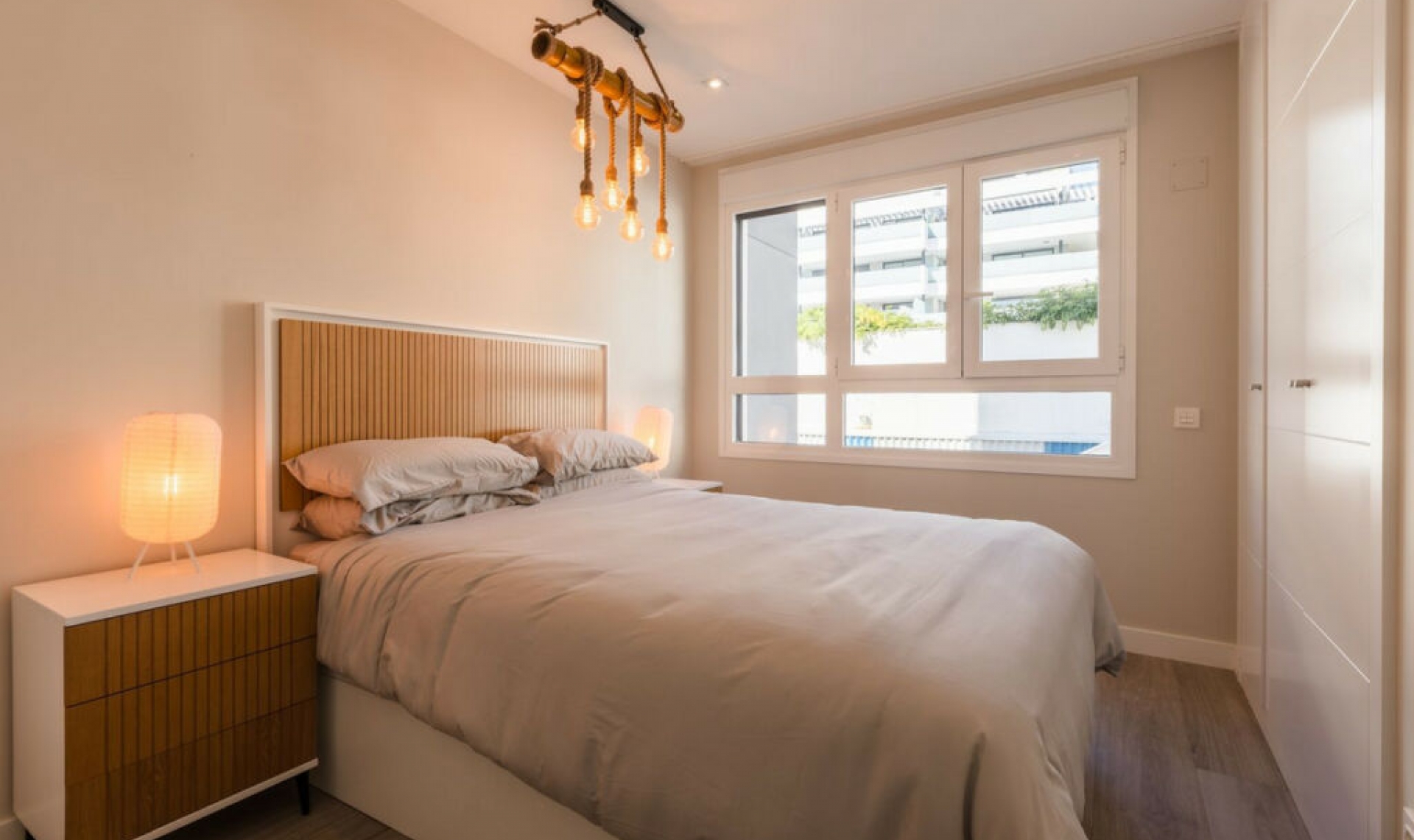 Resale - Apartment -
La Cala de Mijas