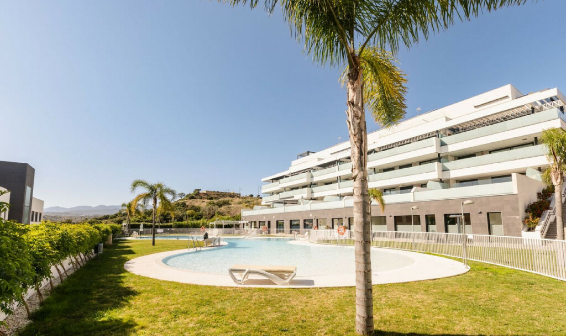 Resale - Apartment -
La Cala de Mijas