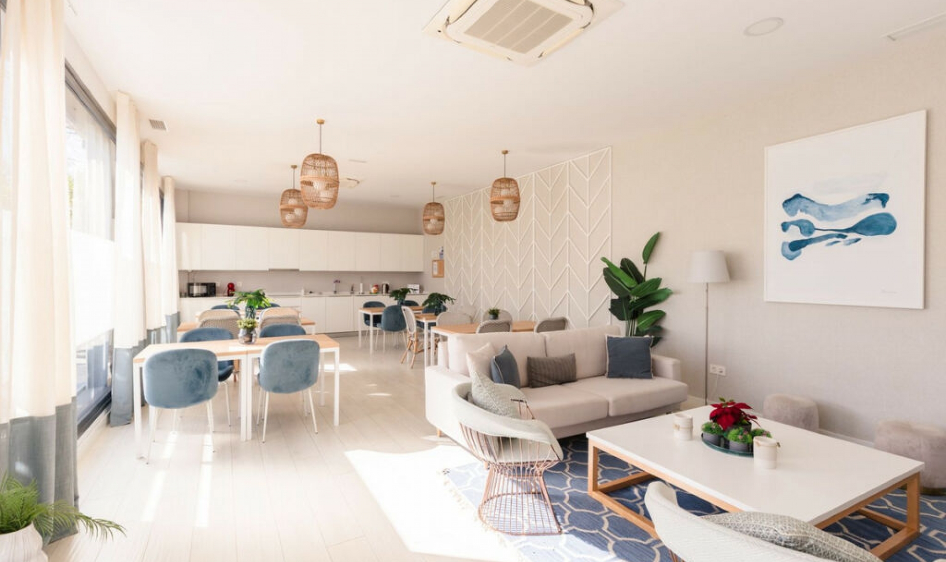 Resale - Apartment -
La Cala de Mijas