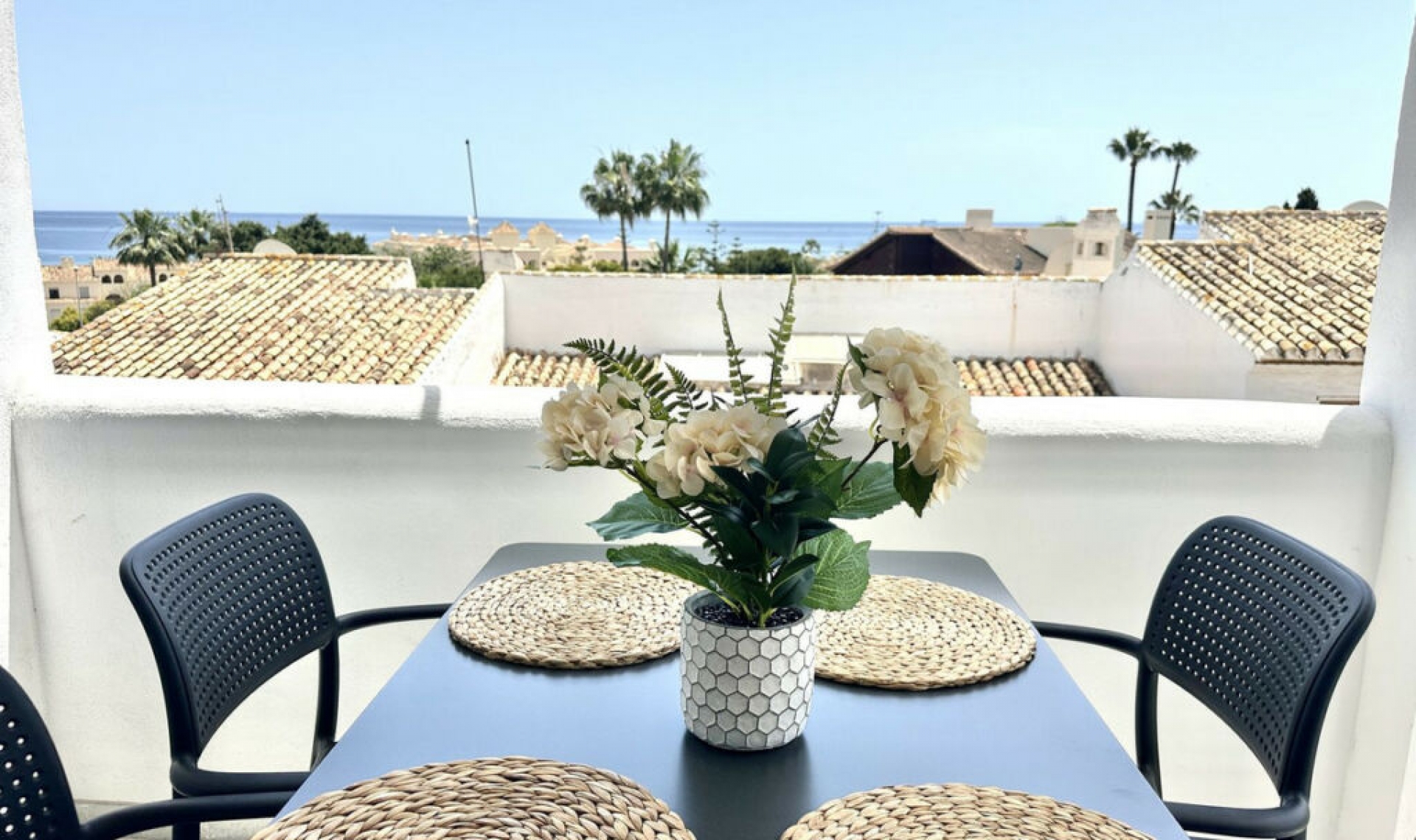 Resale - Apartment -
La Cala de Mijas