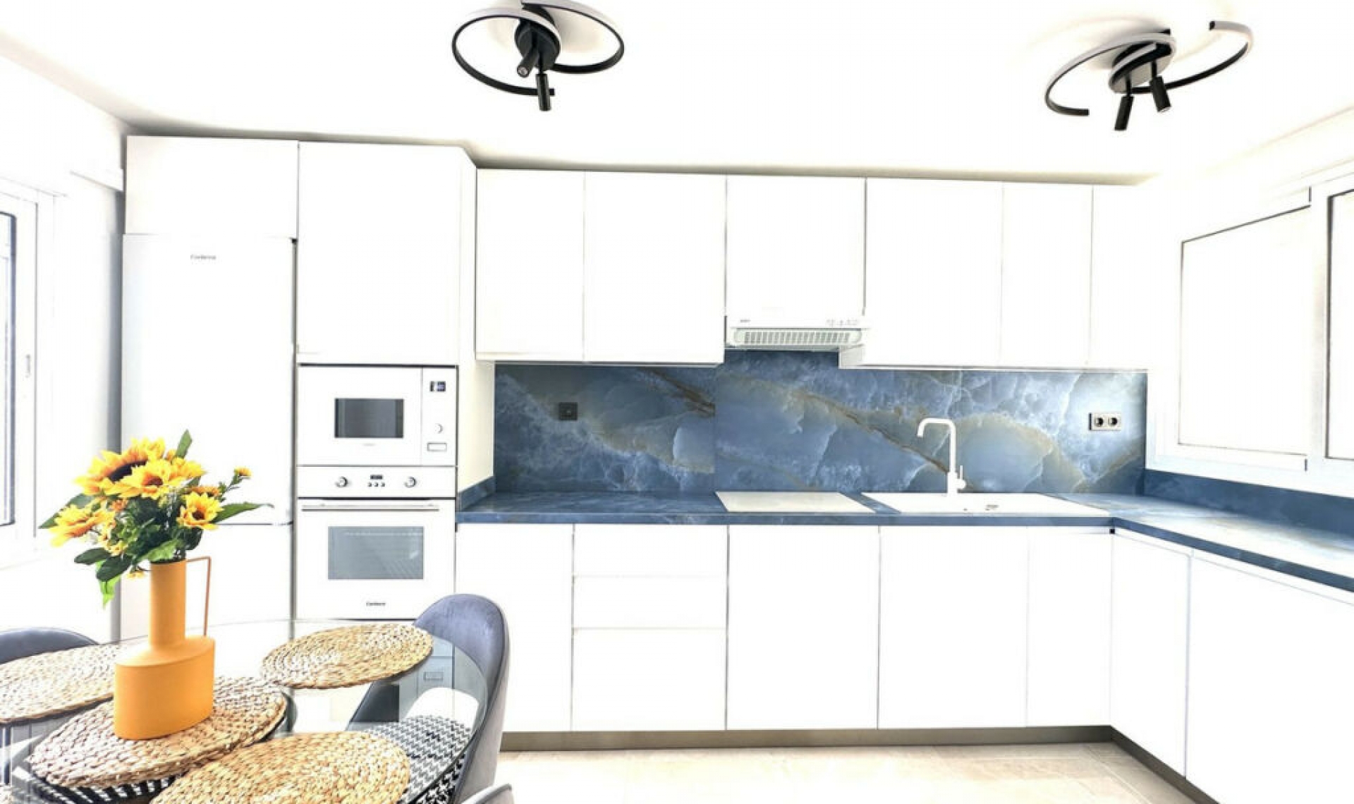 Resale - Apartment -
La Cala de Mijas