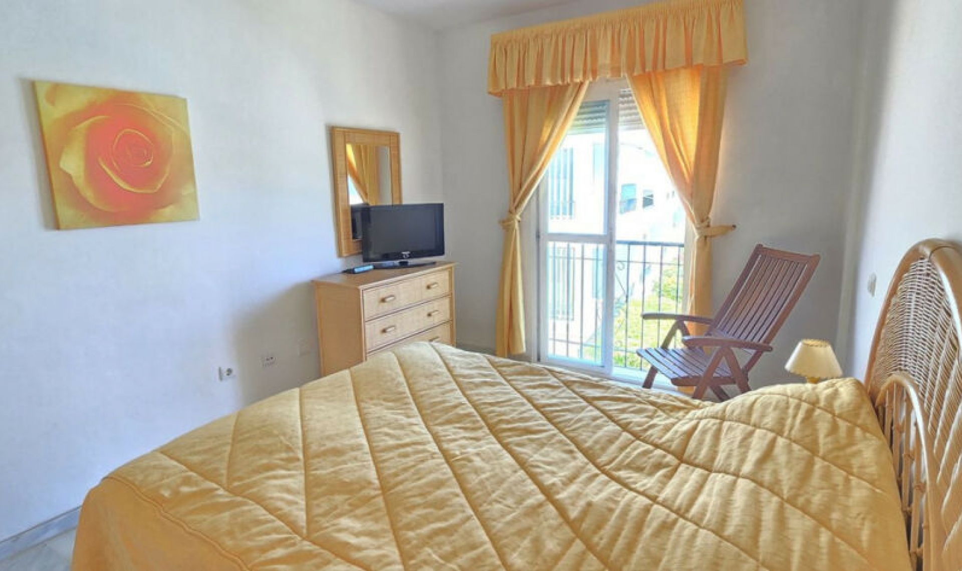 Resale - Apartment -
La Cala de Mijas