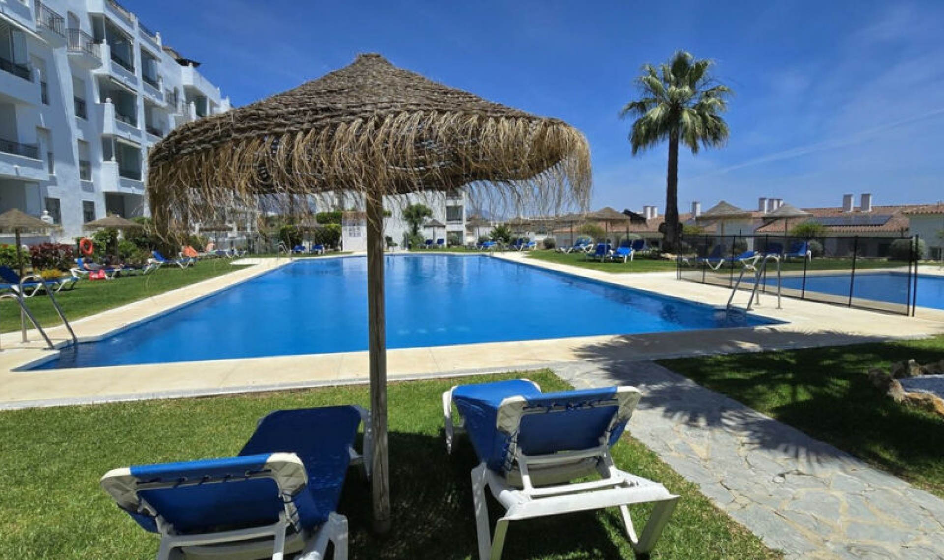 Resale - Apartment -
La Cala de Mijas