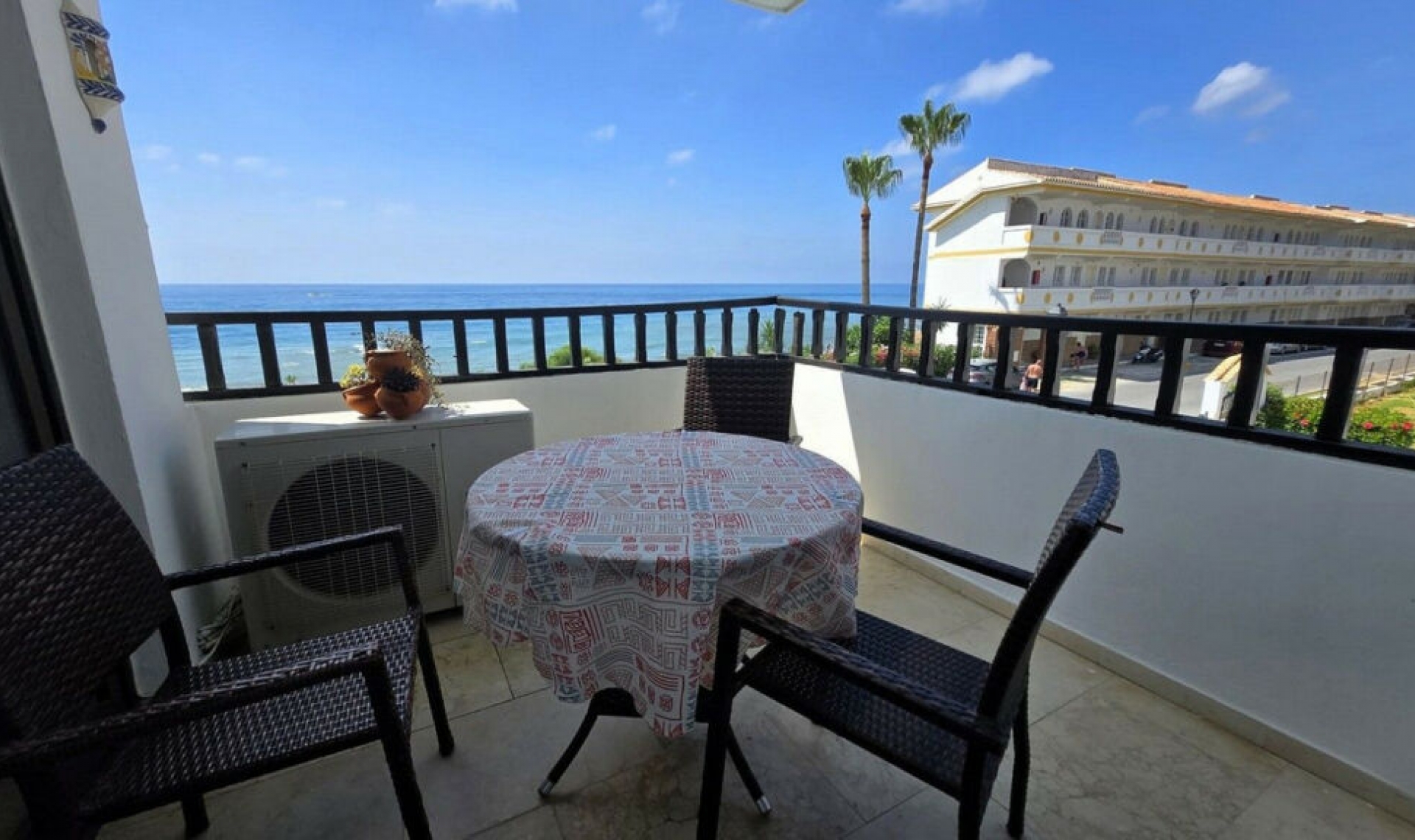 Resale - Apartment -
La Cala de Mijas