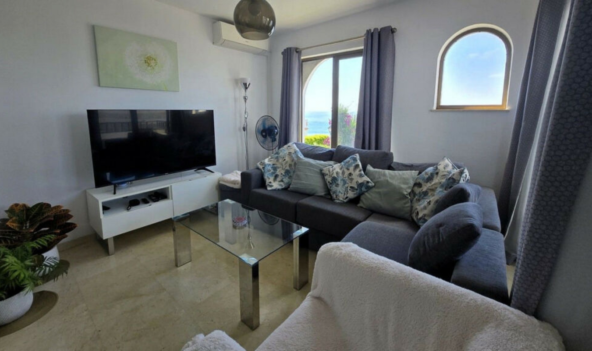 Resale - Apartment -
La Cala de Mijas