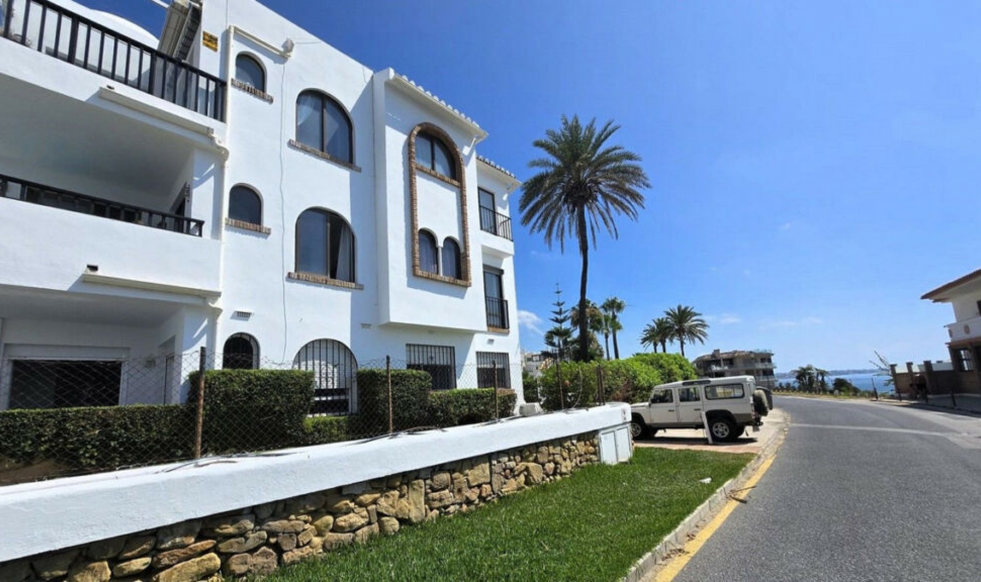Resale - Apartment -
La Cala de Mijas