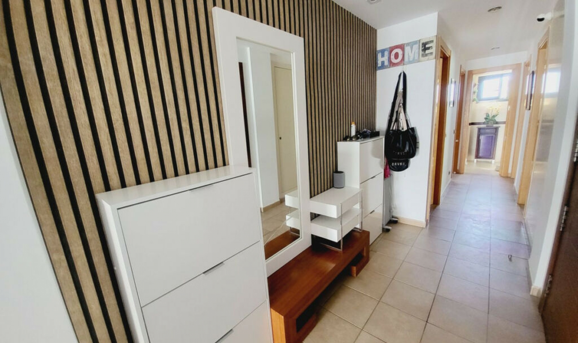 Resale - Apartment -
La Cala de Mijas