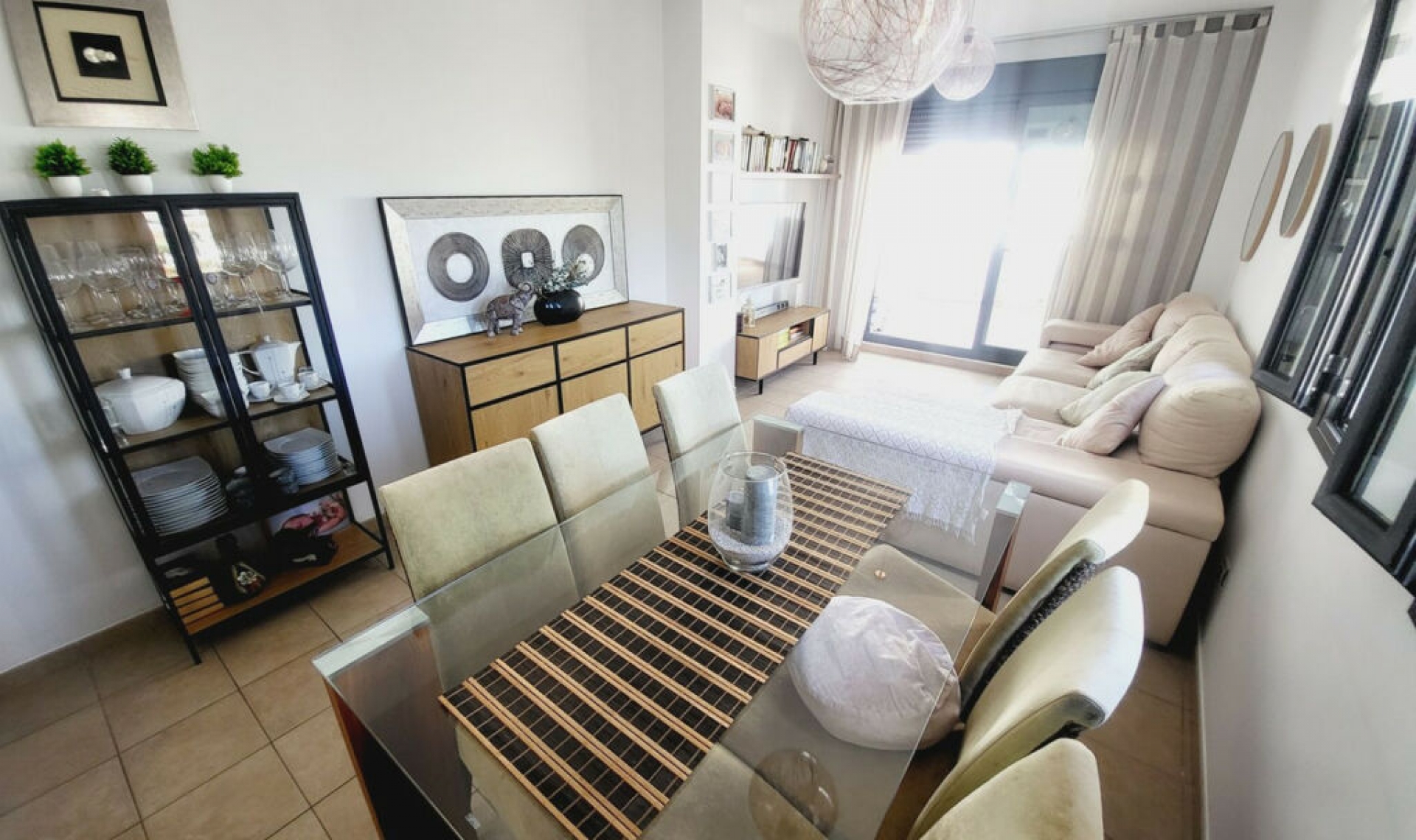 Resale - Apartment -
La Cala de Mijas