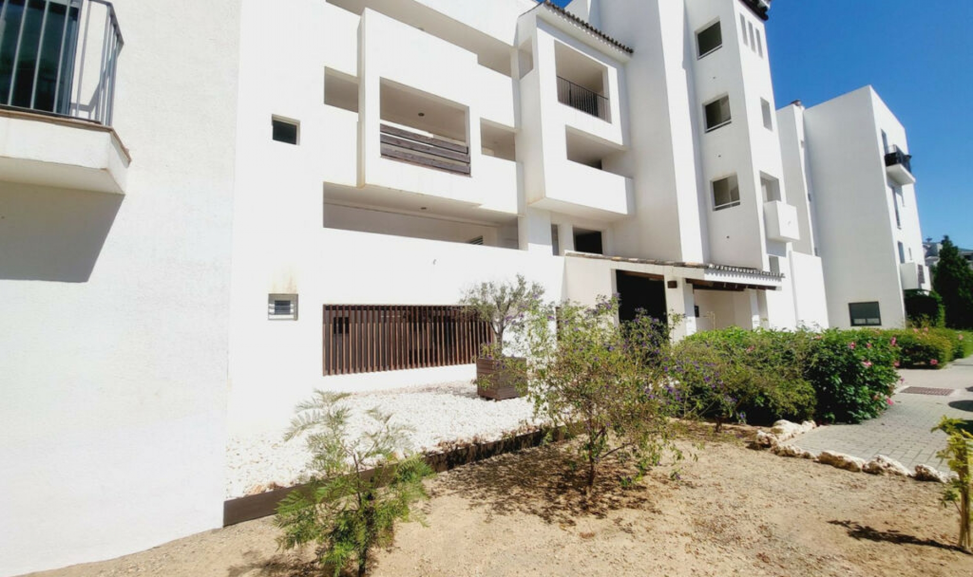Resale - Apartment -
La Cala de Mijas