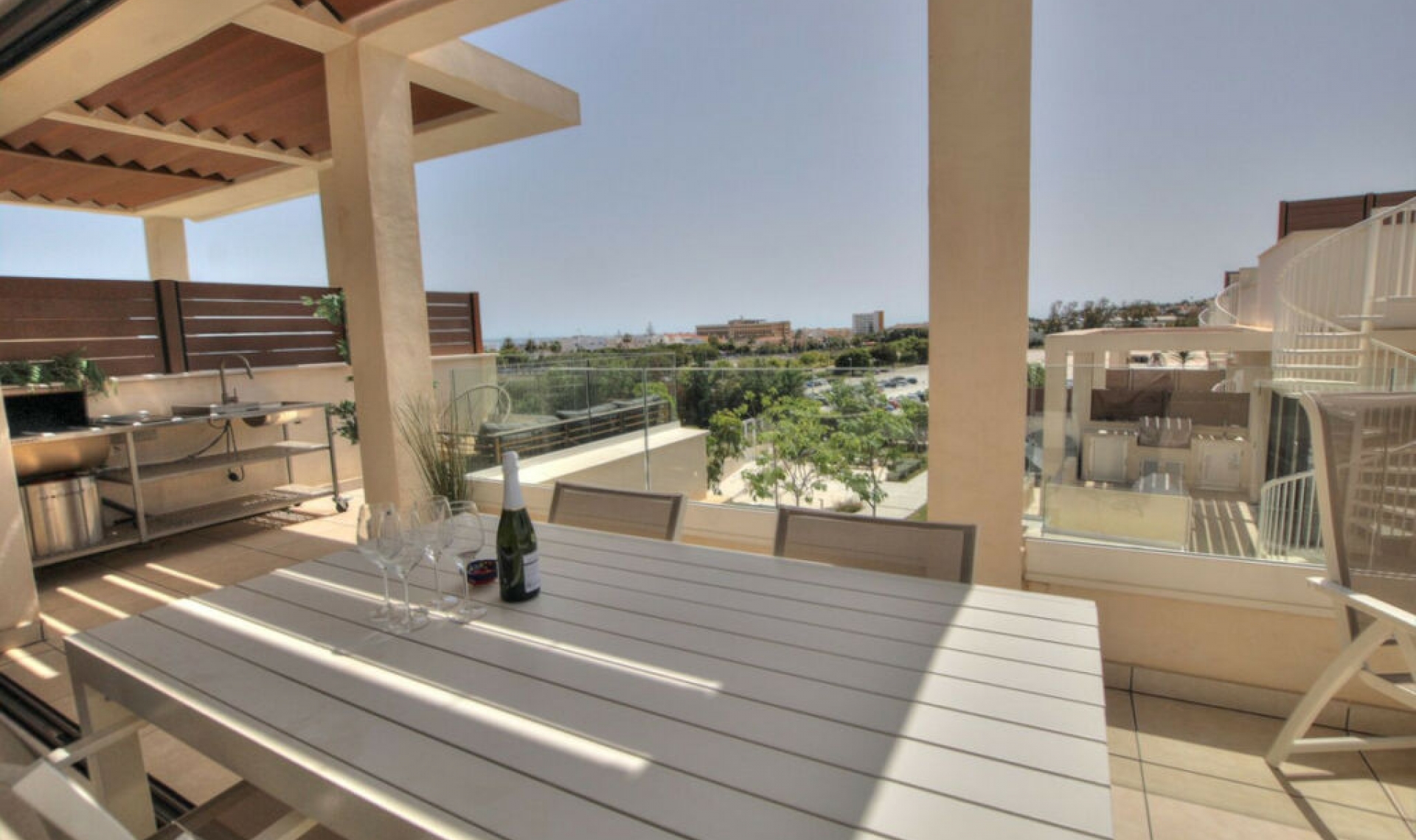 Resale - Apartment -
La Cala de Mijas