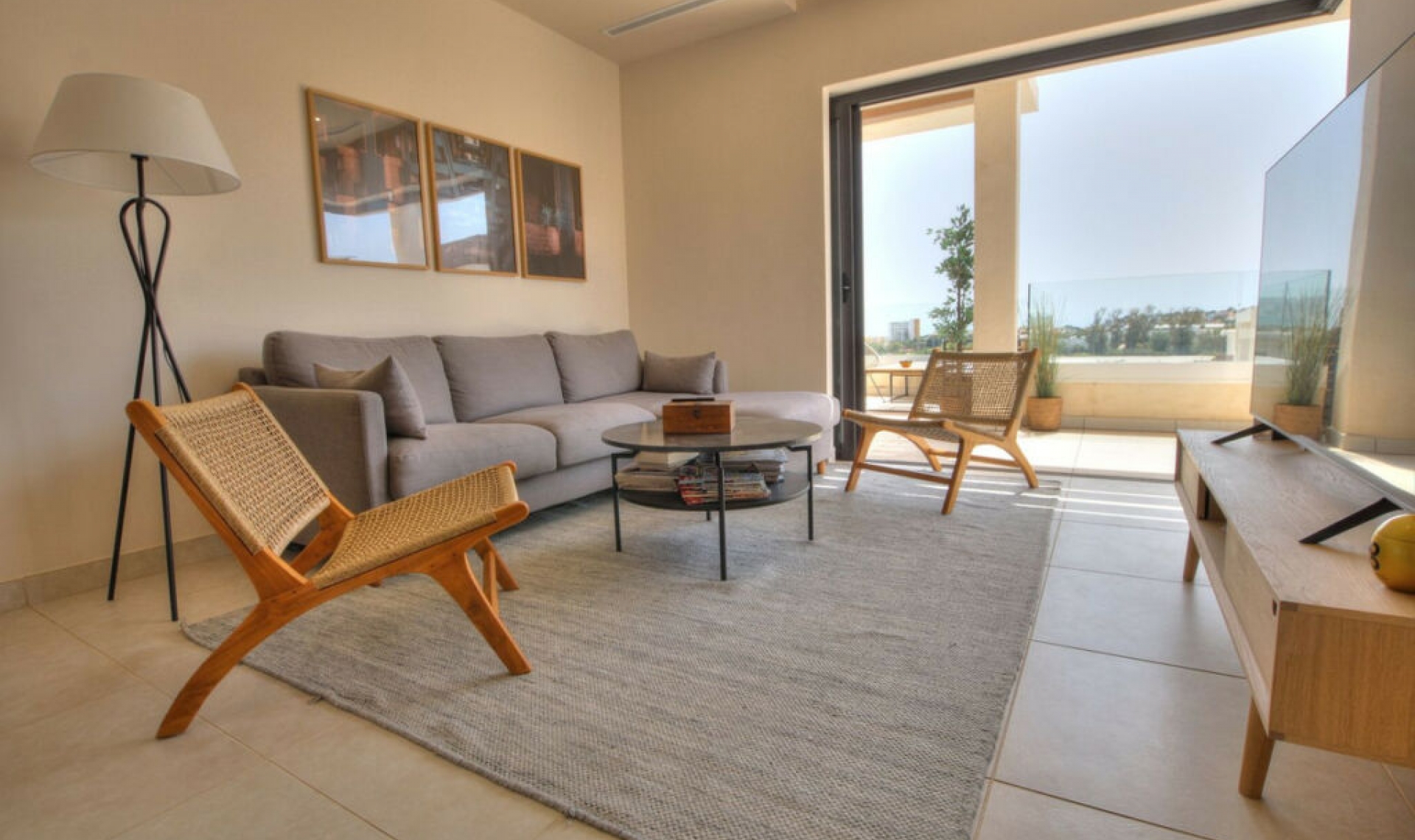 Resale - Apartment -
La Cala de Mijas