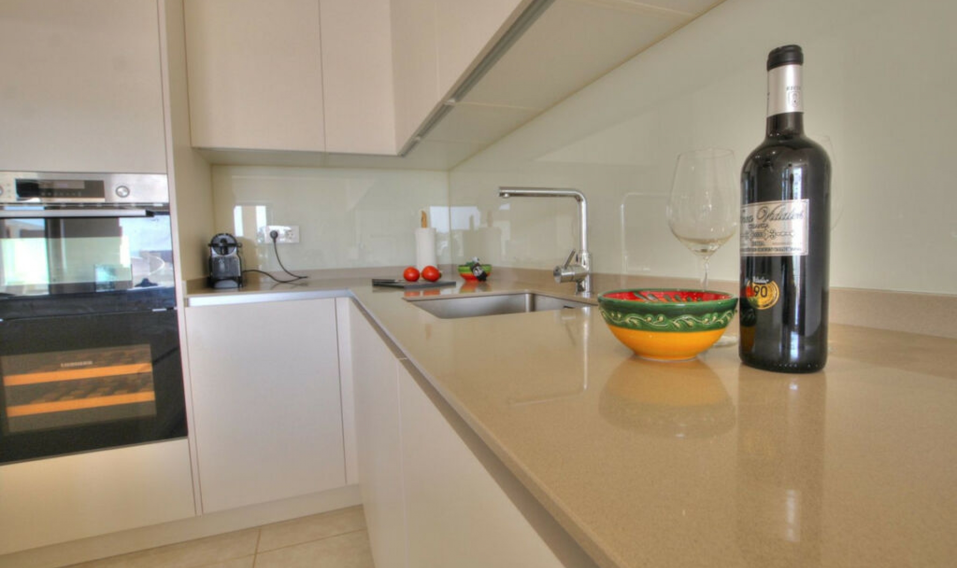 Resale - Apartment -
La Cala de Mijas