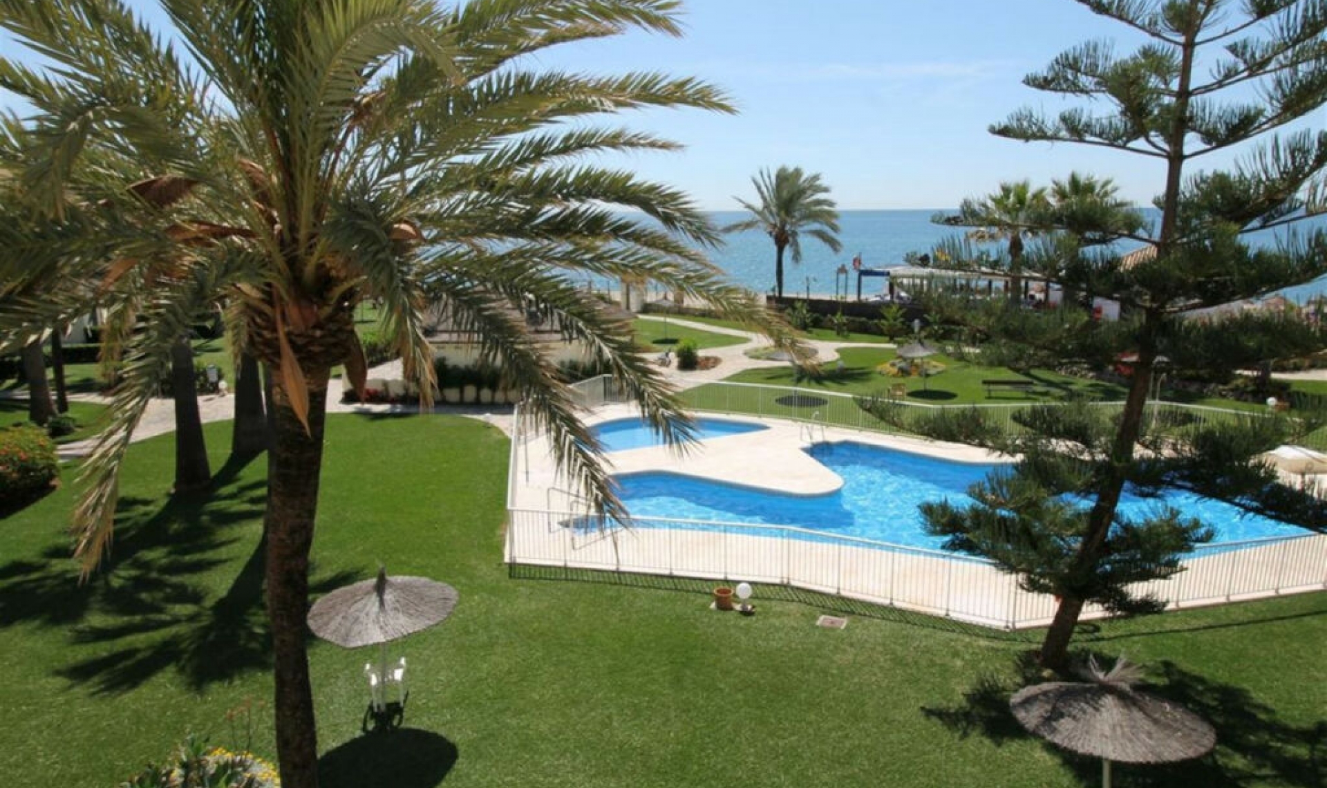 Resale - Apartment -
La Cala de Mijas