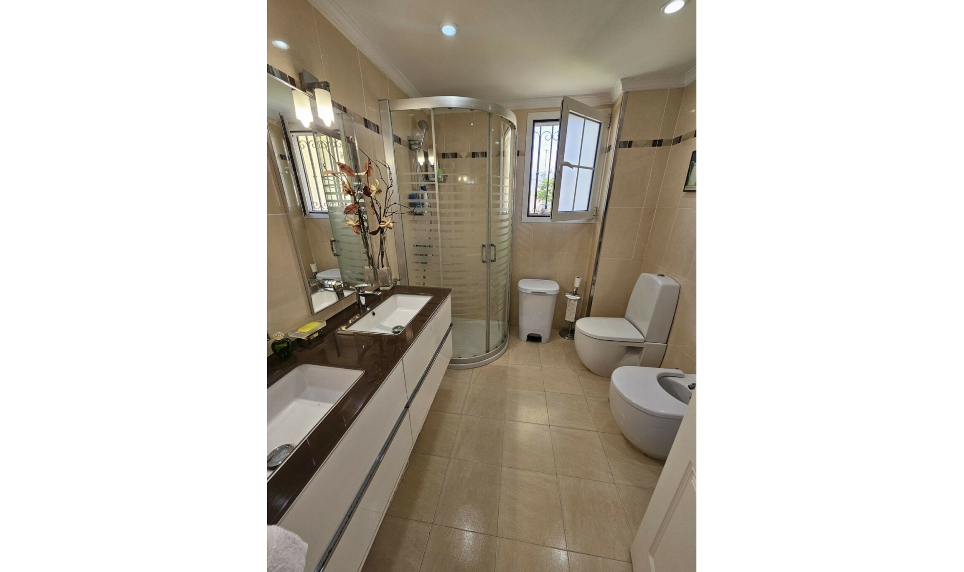 Resale - Apartment -
La Cala de Mijas