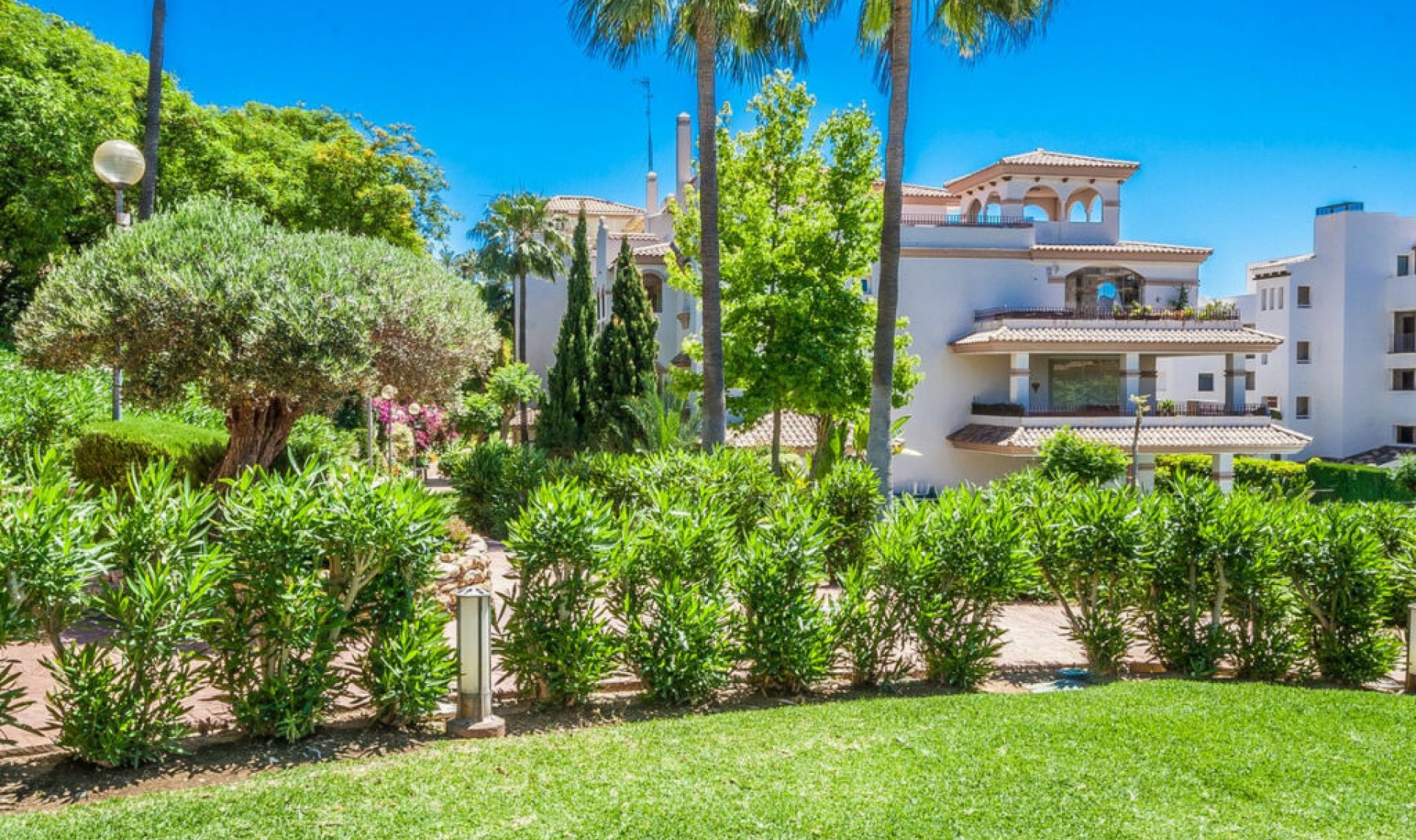 Resale - Apartment -
La Cala de Mijas