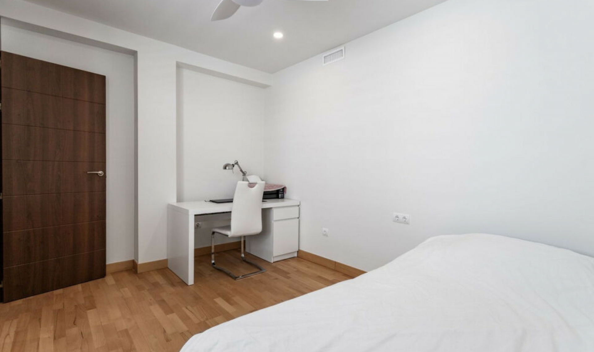 Resale - Apartment -
La Cala de Mijas