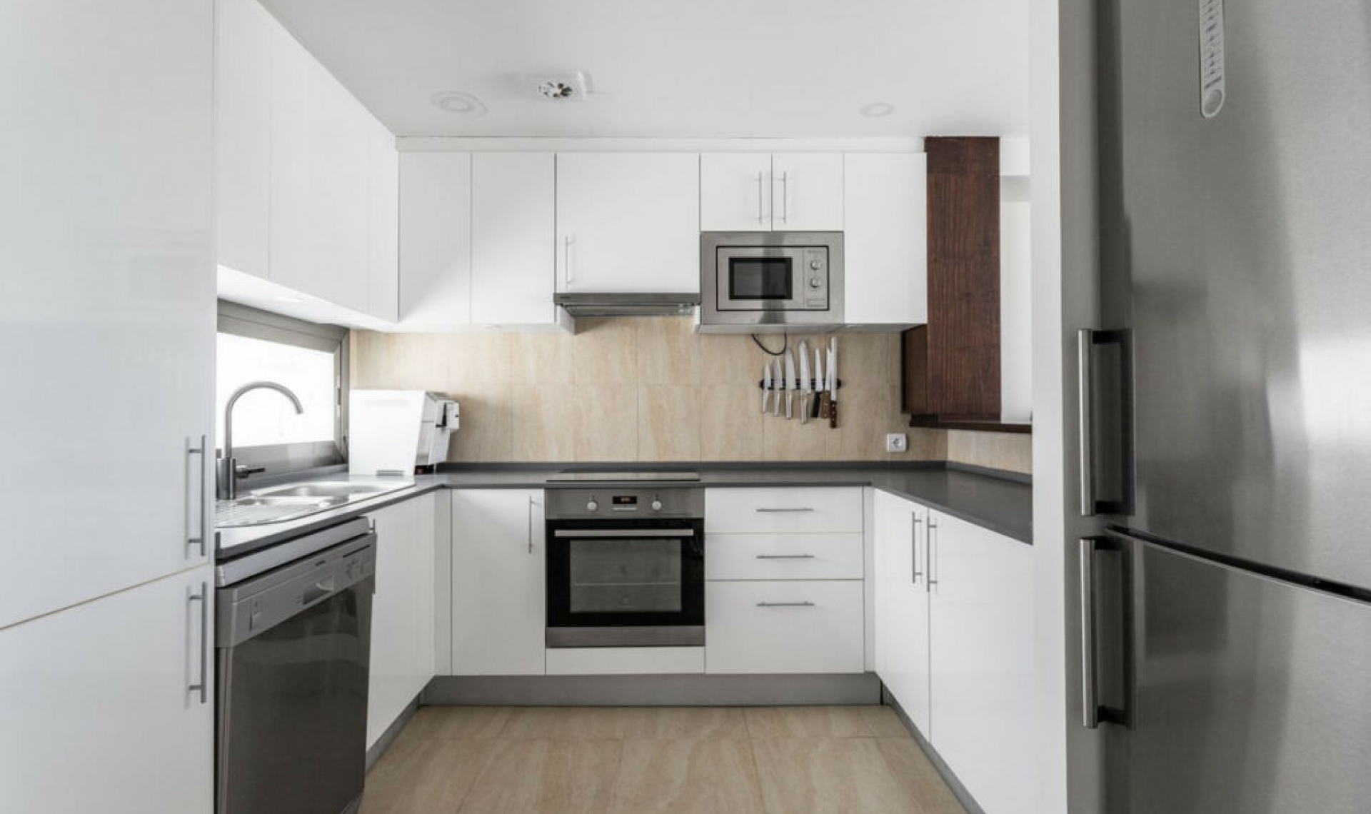 Resale - Apartment -
La Cala de Mijas