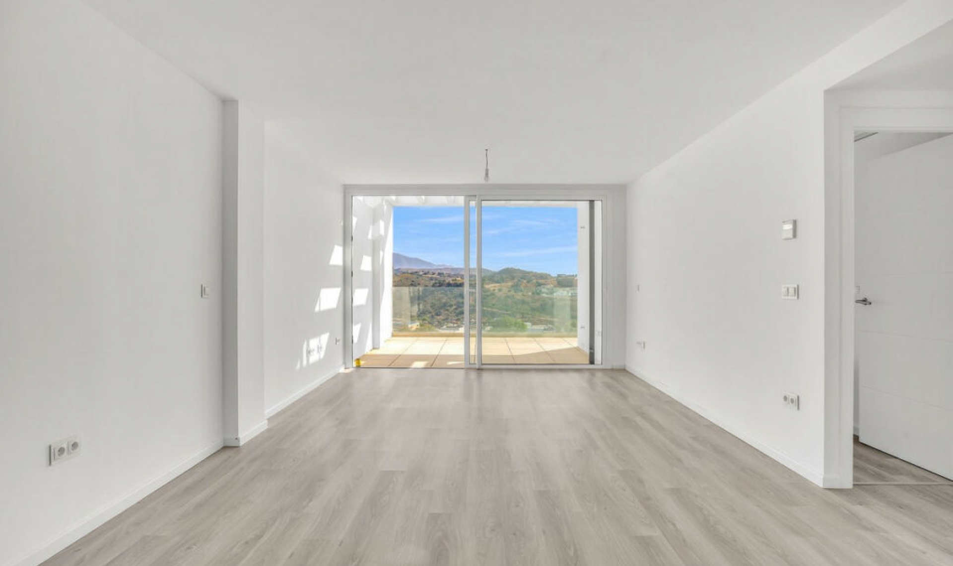 Resale - Apartment -
La Cala de Mijas