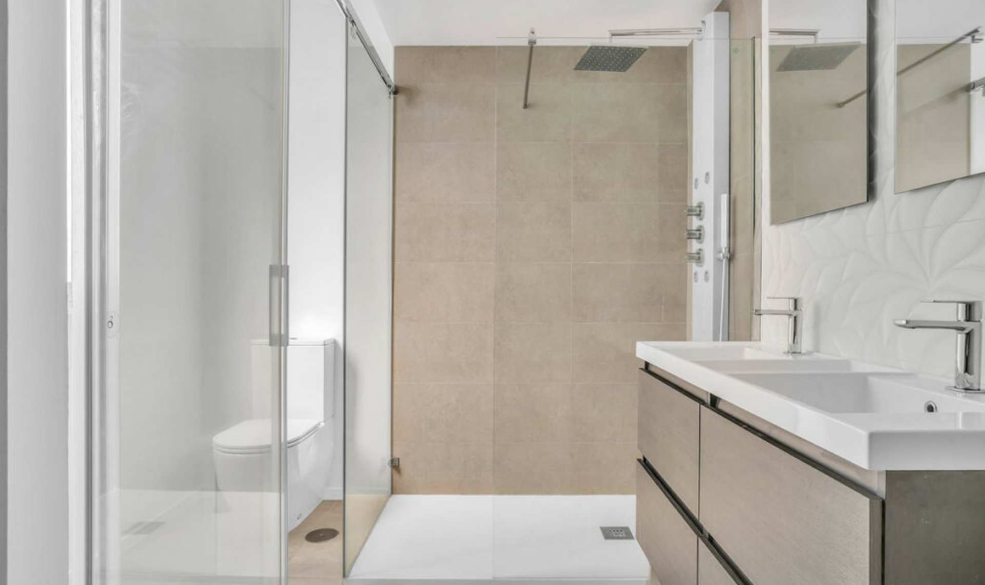 Resale - Apartment -
La Cala de Mijas