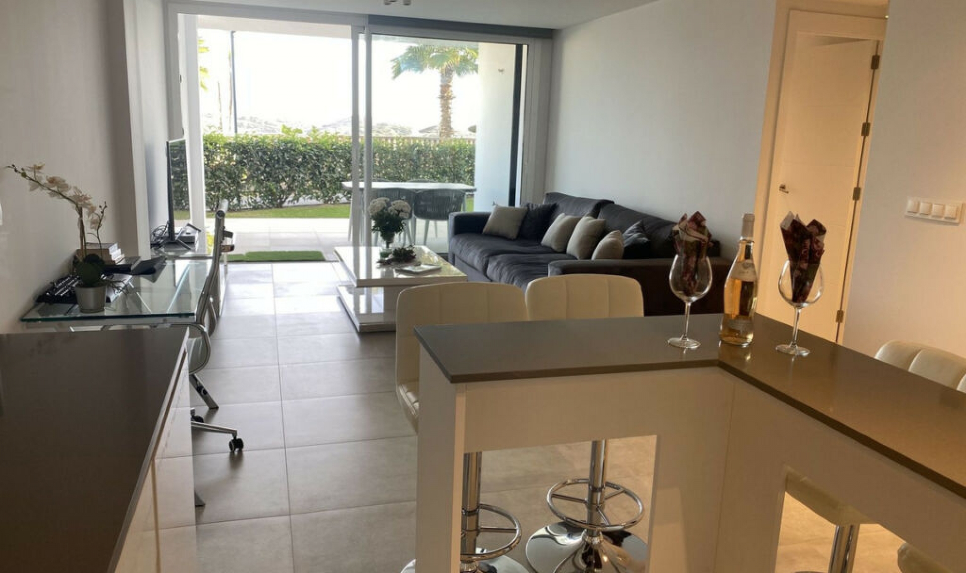 Resale - Apartment -
La Cala de Mijas