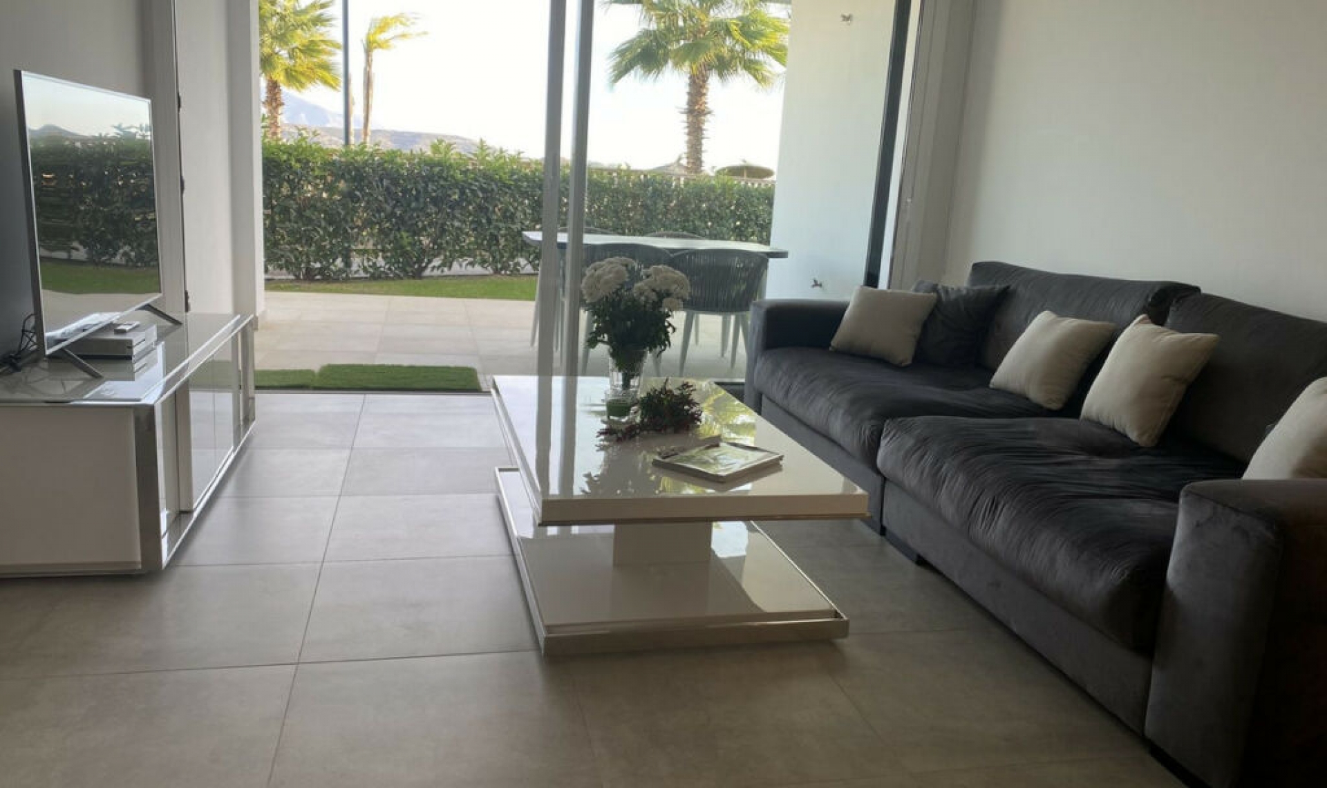 Resale - Apartment -
La Cala de Mijas